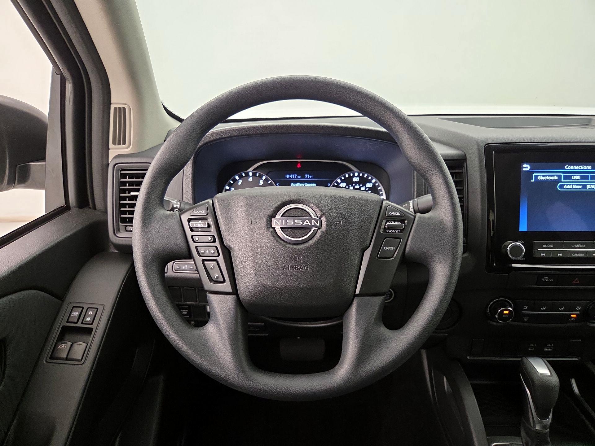 Thumbnail: 2024 Nissan Frontier - 10