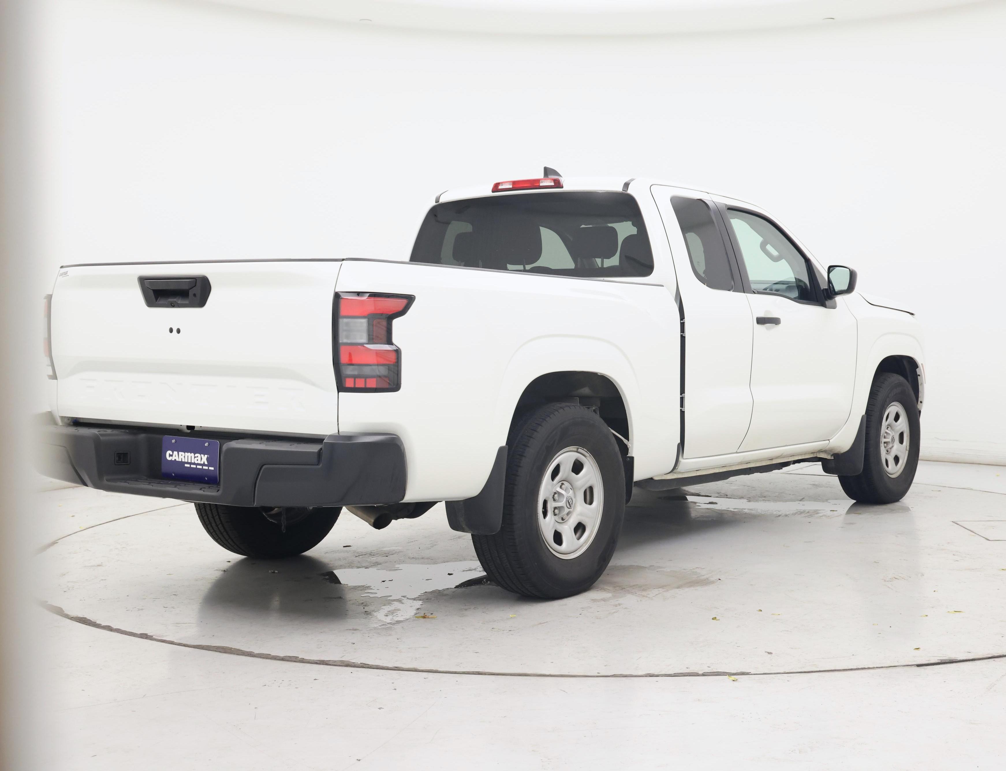 Thumbnail: 2024 Nissan Frontier - 8