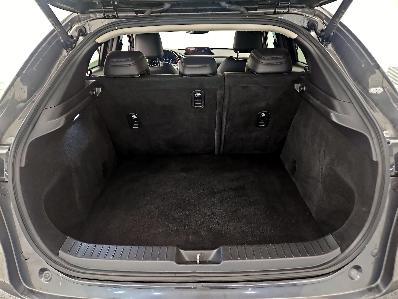 2021 Mazda CX-30 Premium - Photo 23