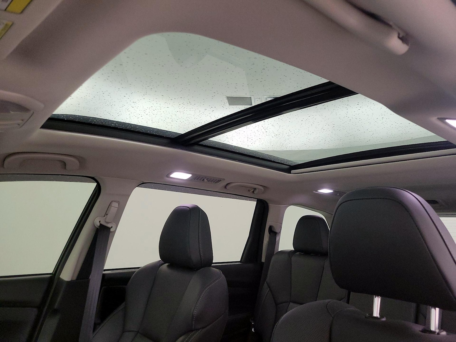 2025 Subaru Ascent Limited - Photo 21