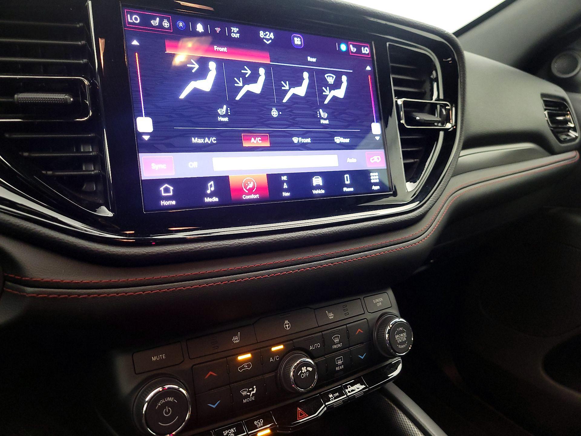 Thumbnail: 2025 Dodge Durango - 17