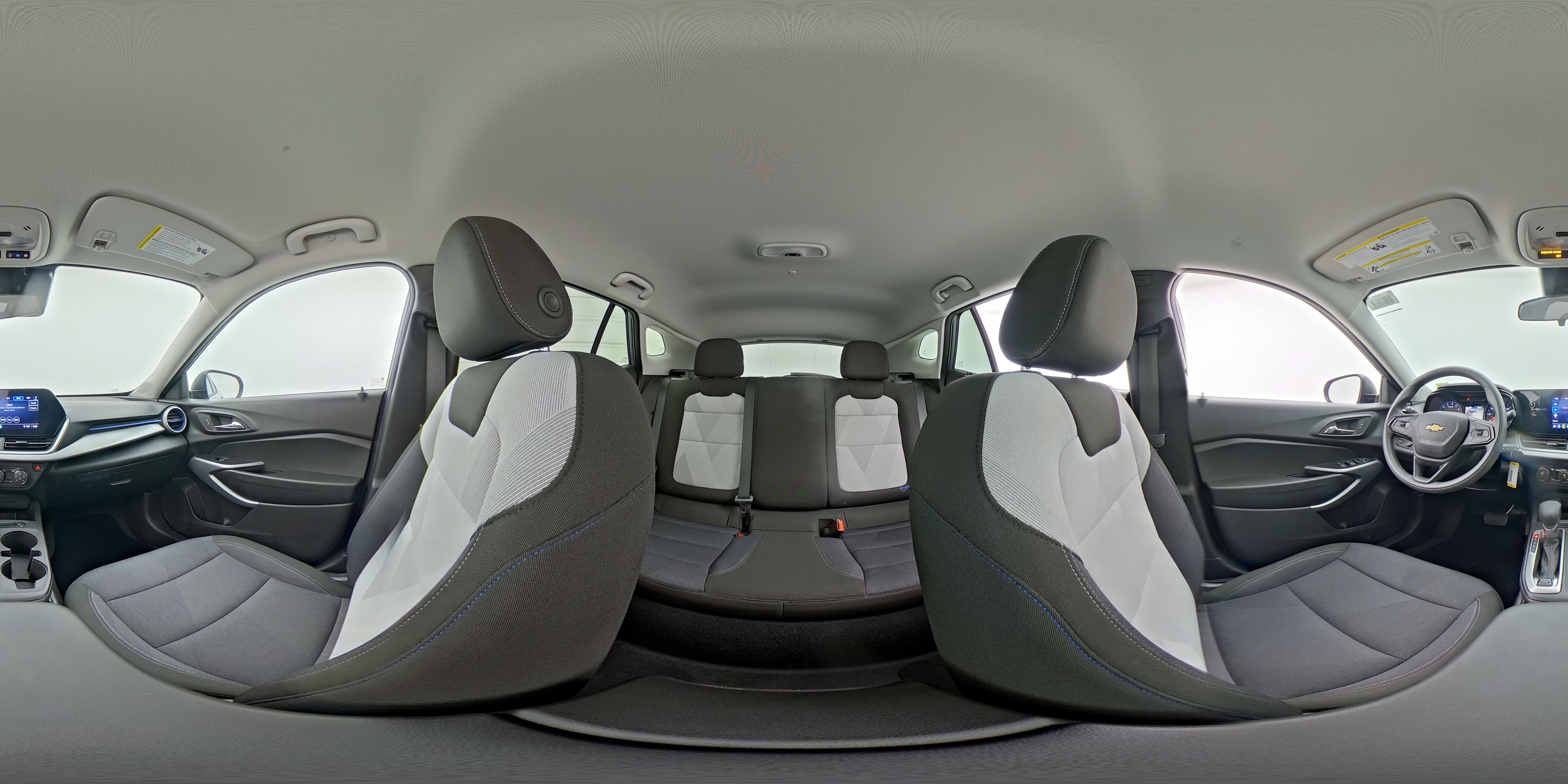 2025 Chevrolet Trax LS - Photo 24