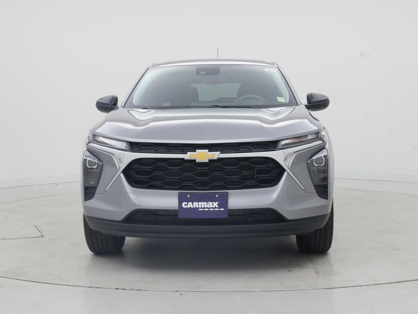 2025 Chevrolet Trax LS - Photo 6