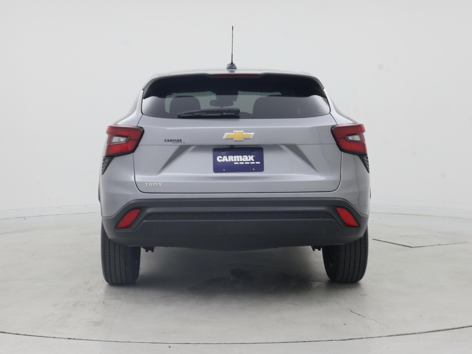 2025 Chevrolet Trax LS - Photo 7