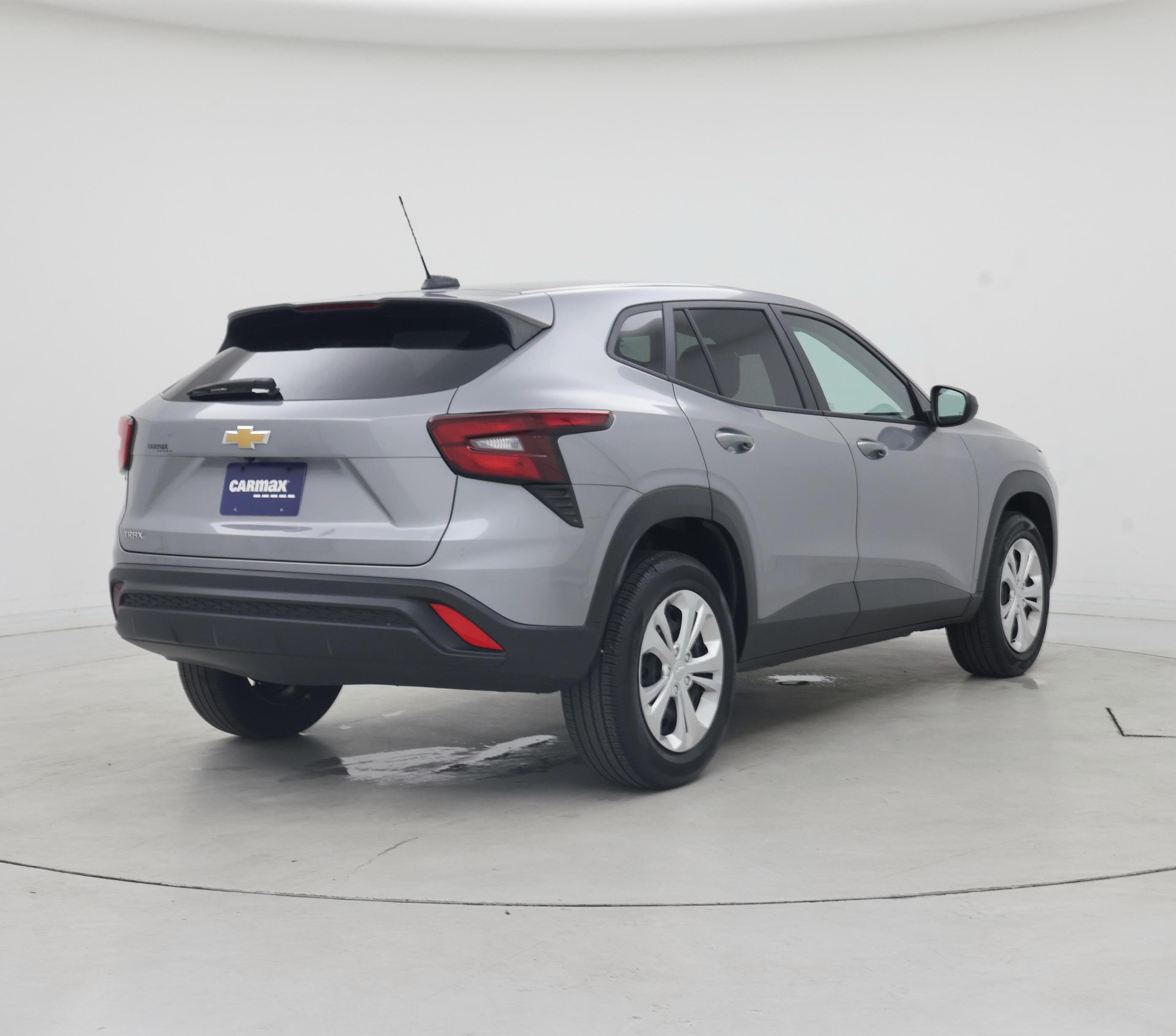 Thumbnail: 2025 Chevrolet Trax - 8