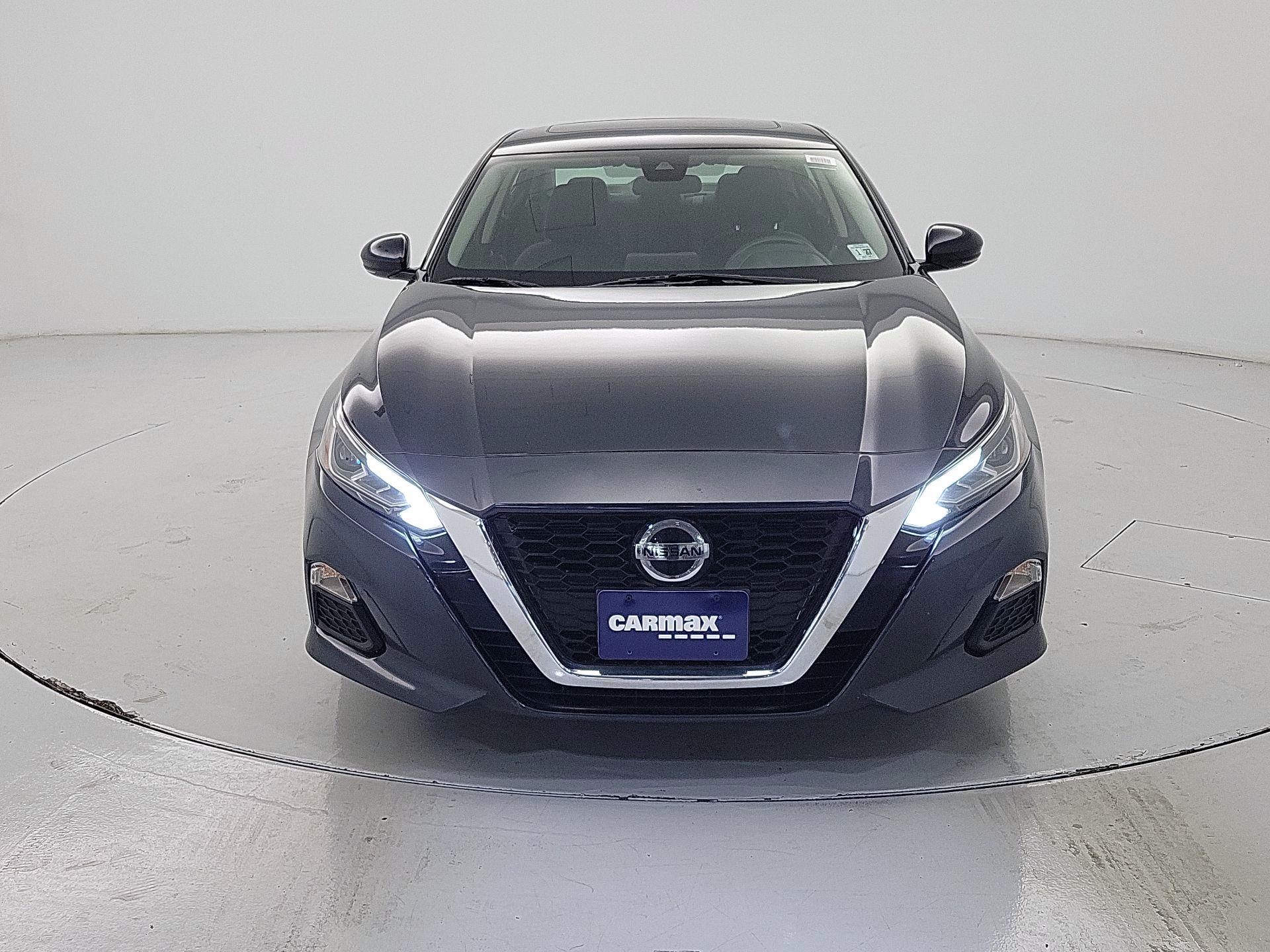 Thumbnail: 2022 Nissan Altima - 2