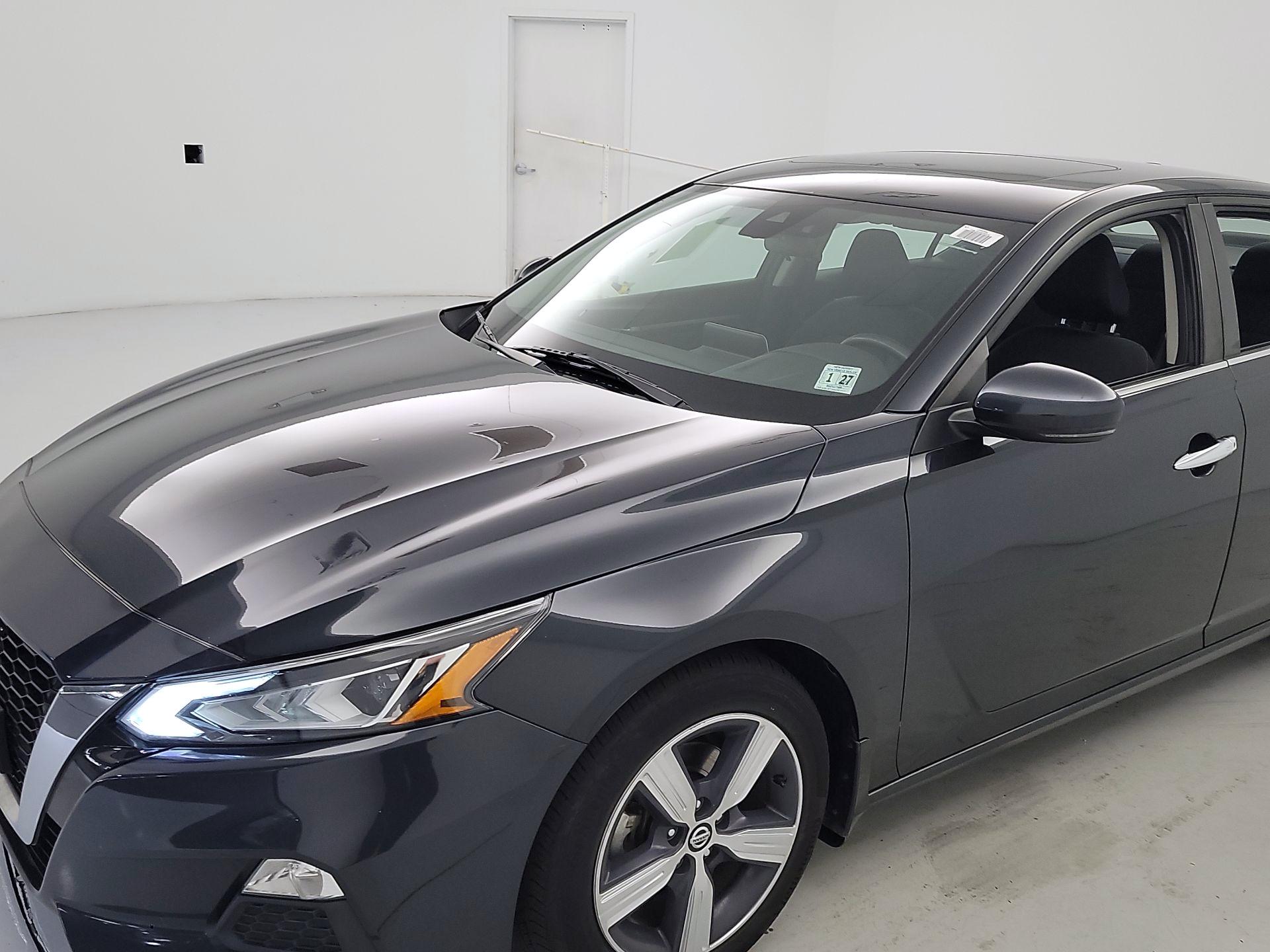 Thumbnail: 2022 Nissan Altima - 3