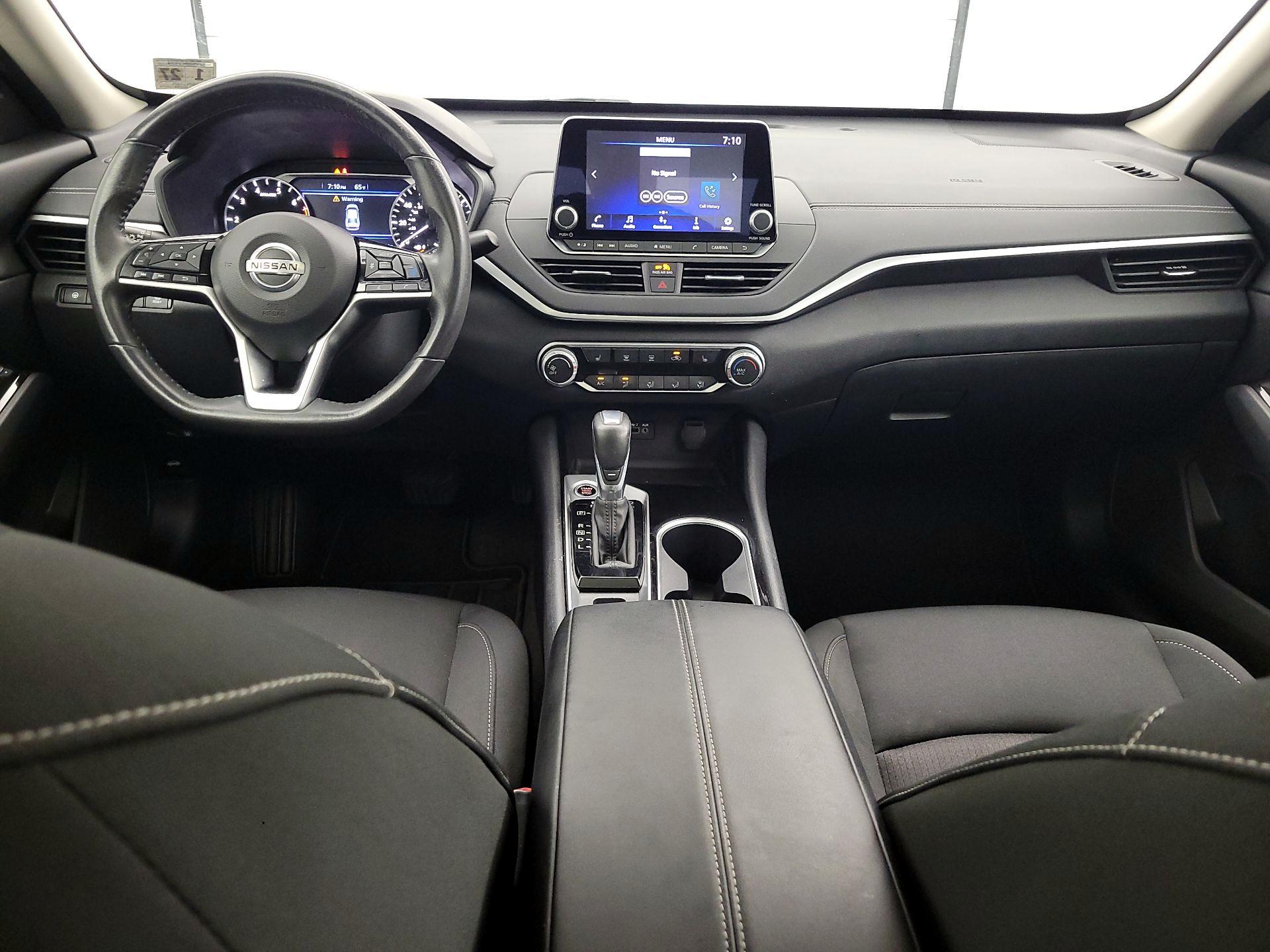 Thumbnail: 2022 Nissan Altima - 8