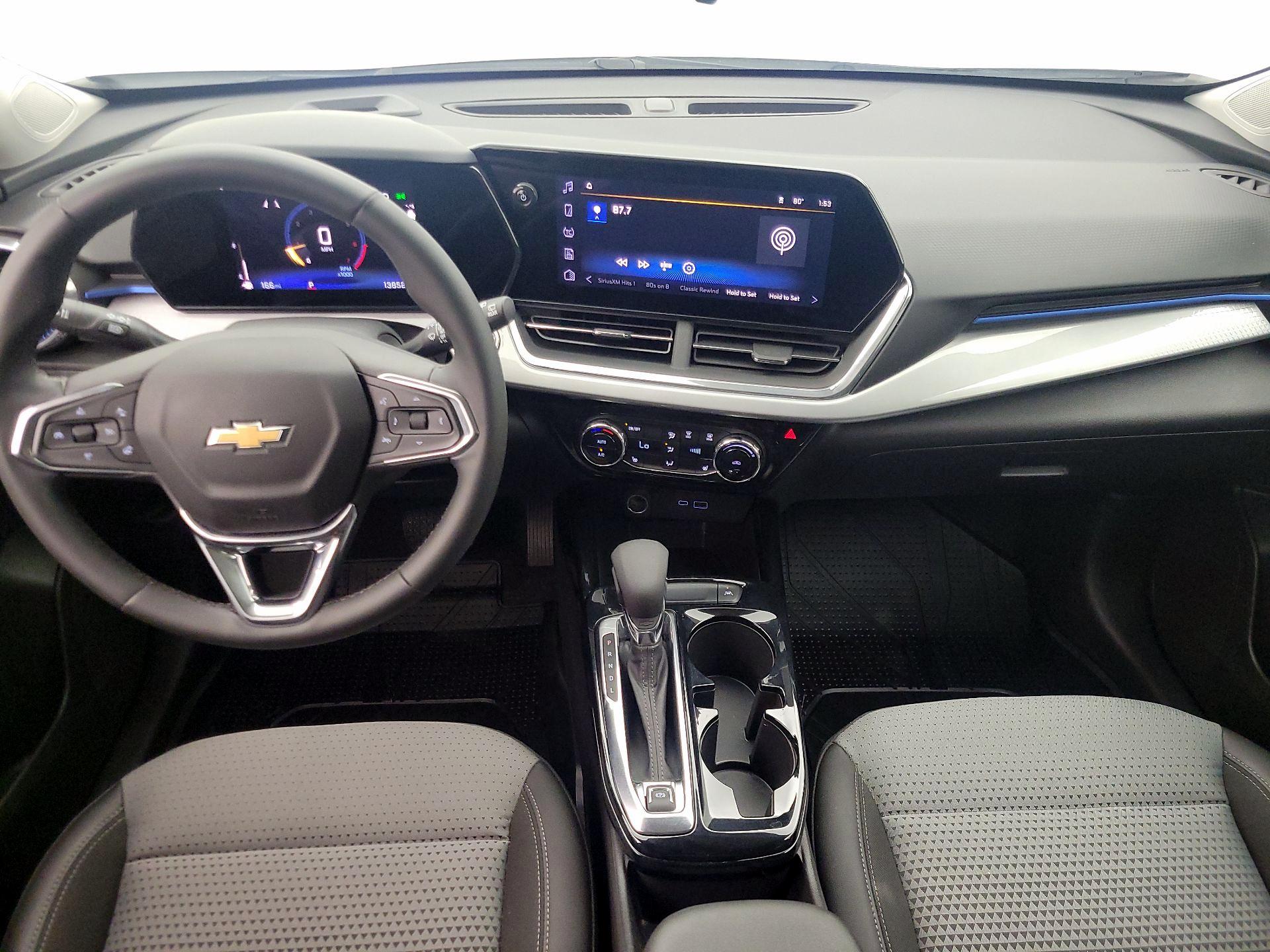 Thumbnail: 2025 Chevrolet Trax - 9