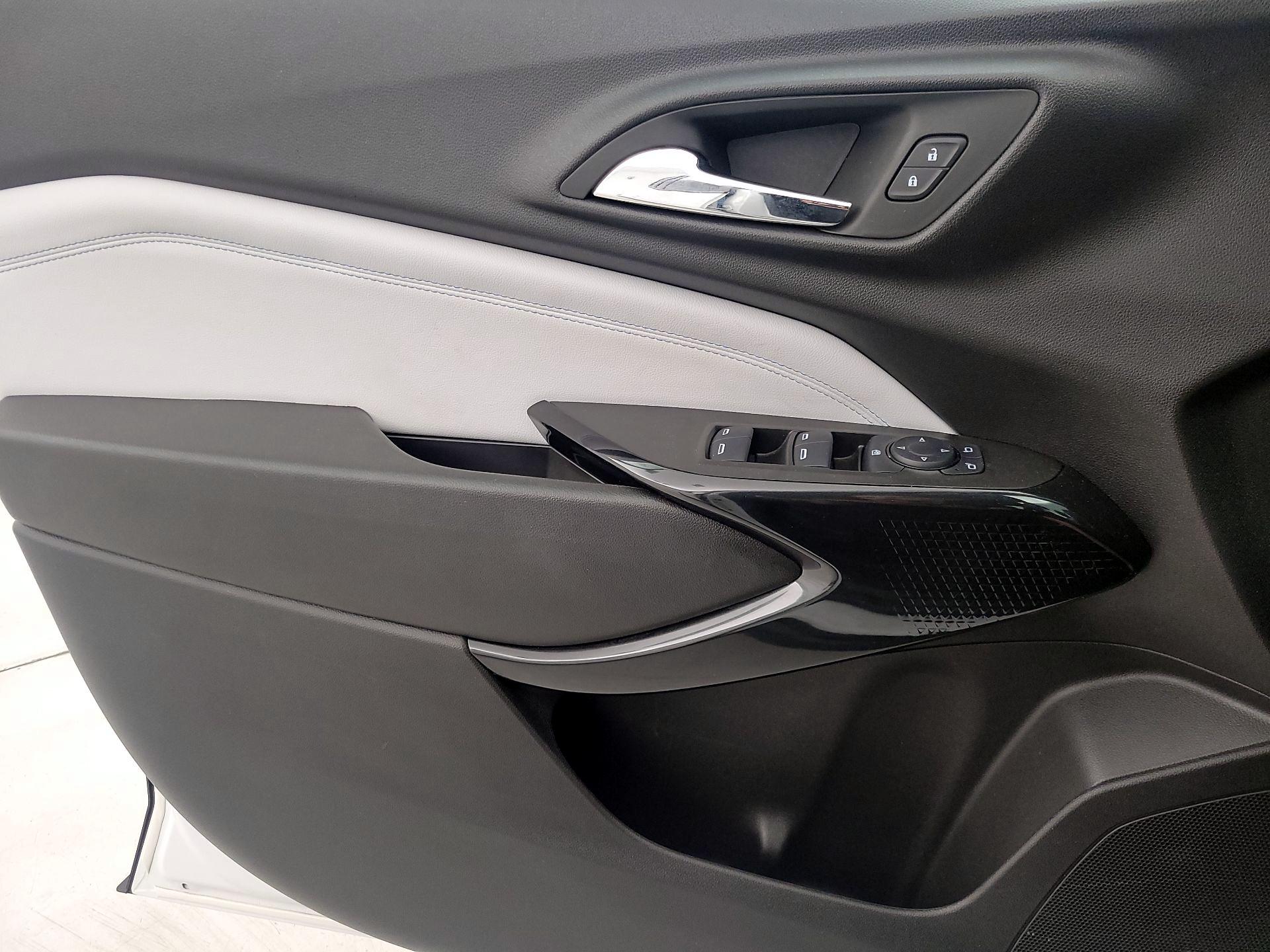 Thumbnail: 2025 Chevrolet Trax - 12
