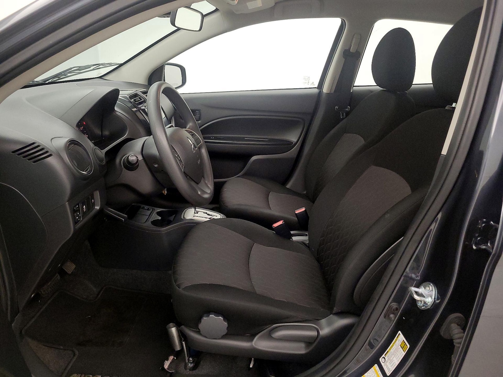 2024 Mitsubishi Mirage ES - Photo 10