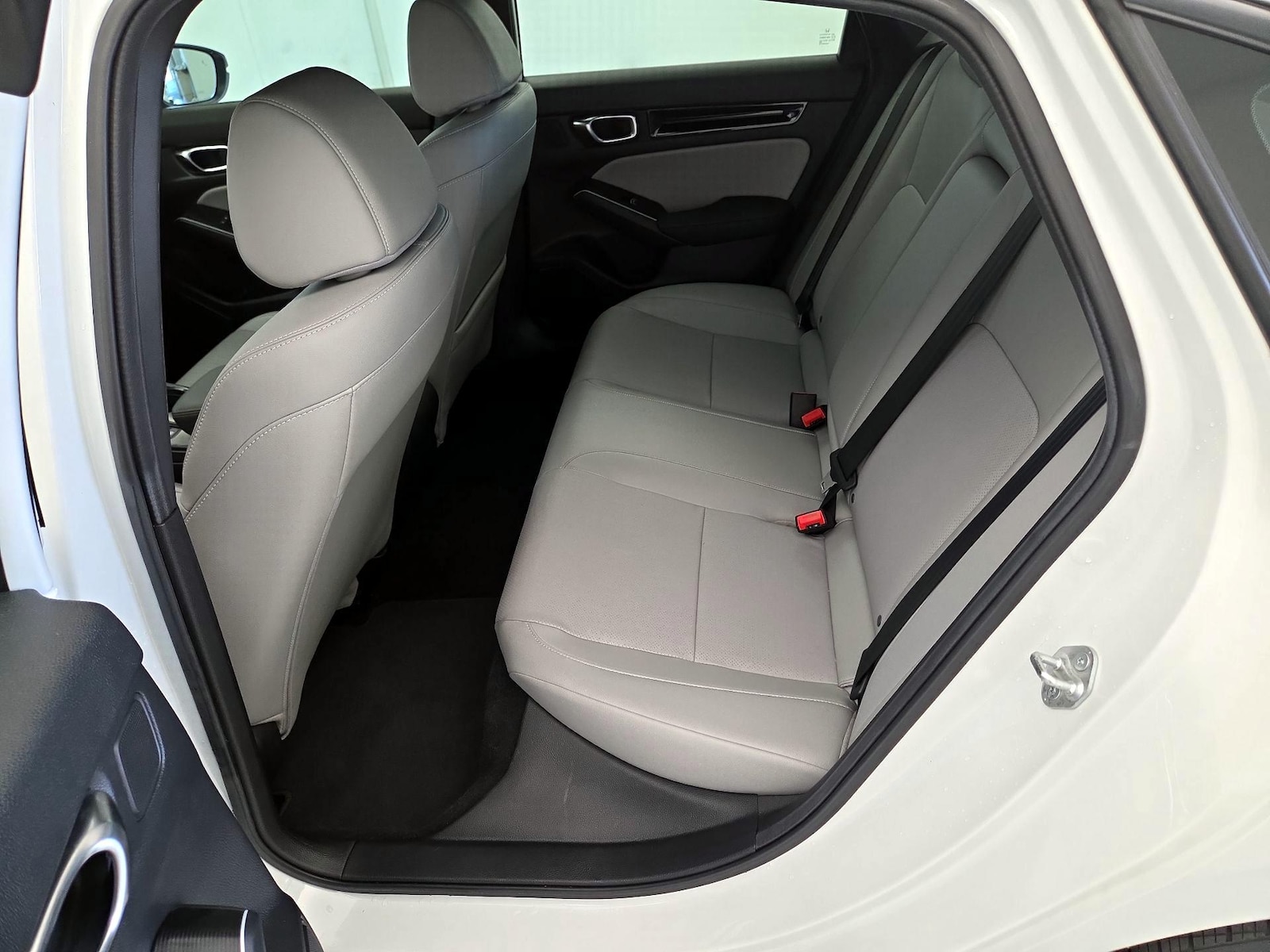 2025 Honda Civic Sport Touring - Photo 20