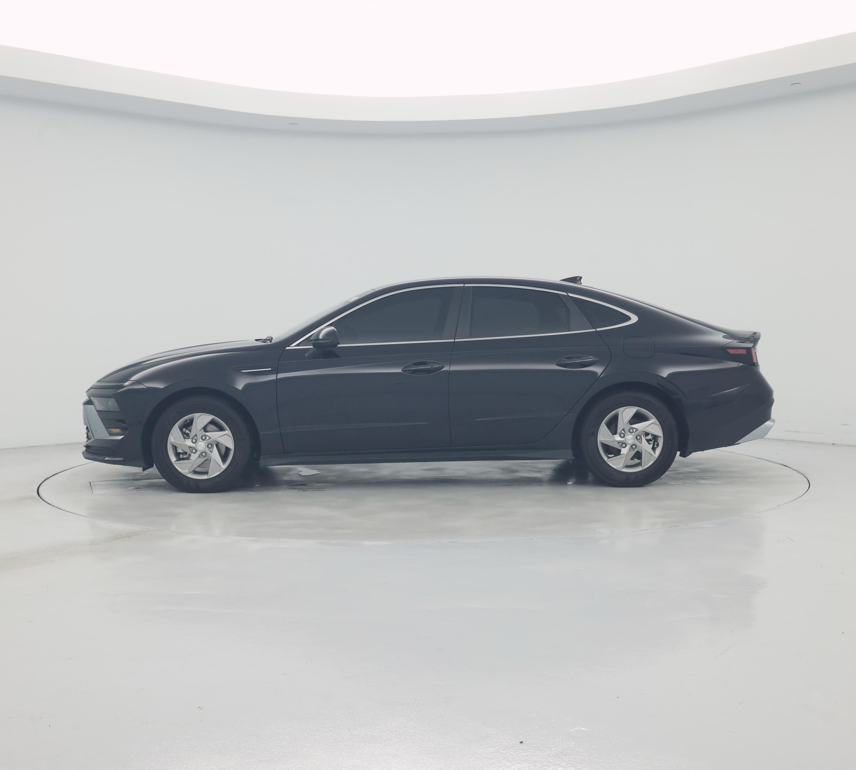 Thumbnail: 2025 Hyundai Sonata - 3