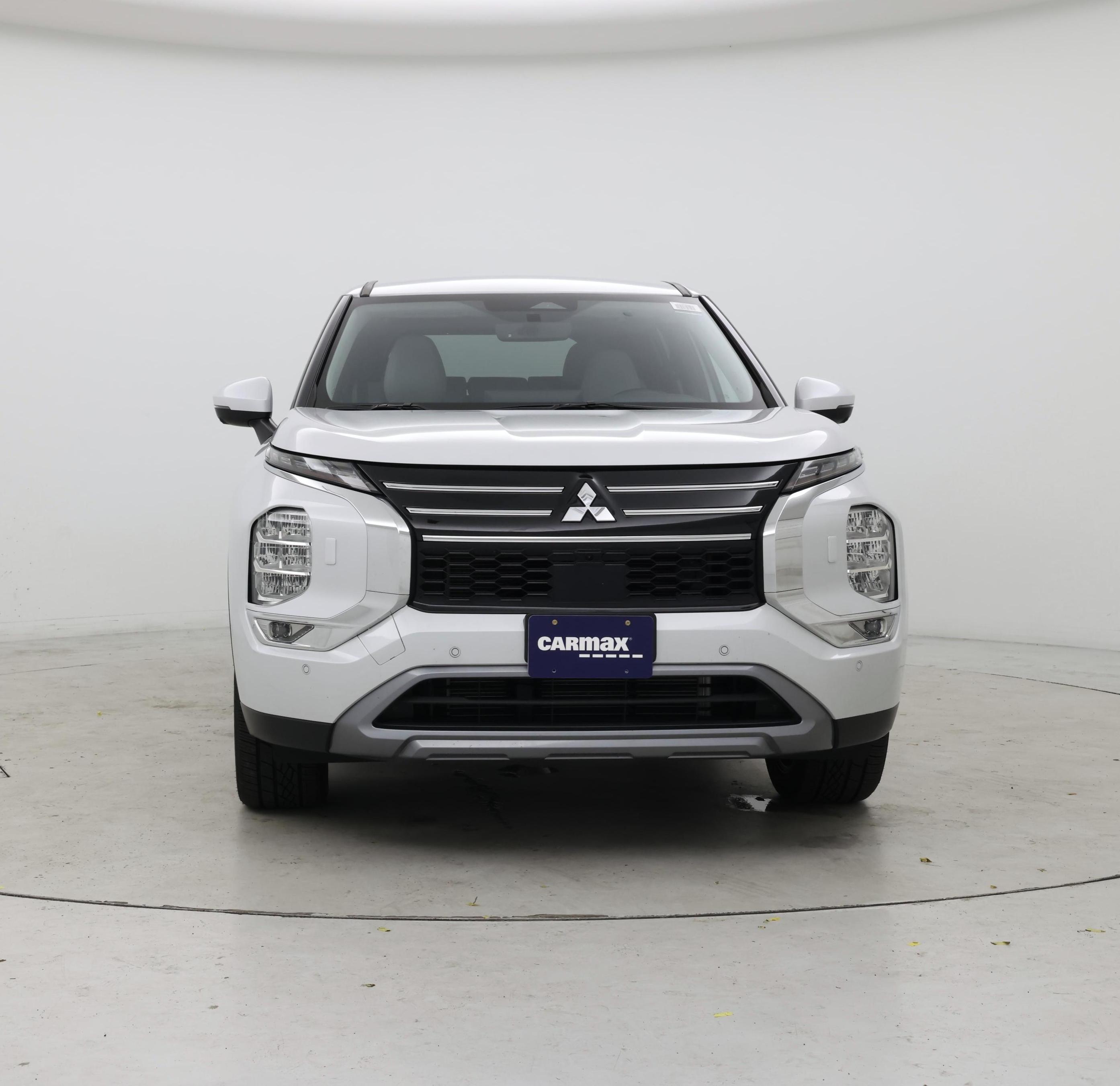 Thumbnail: 2025 Mitsubishi Outlander - 5