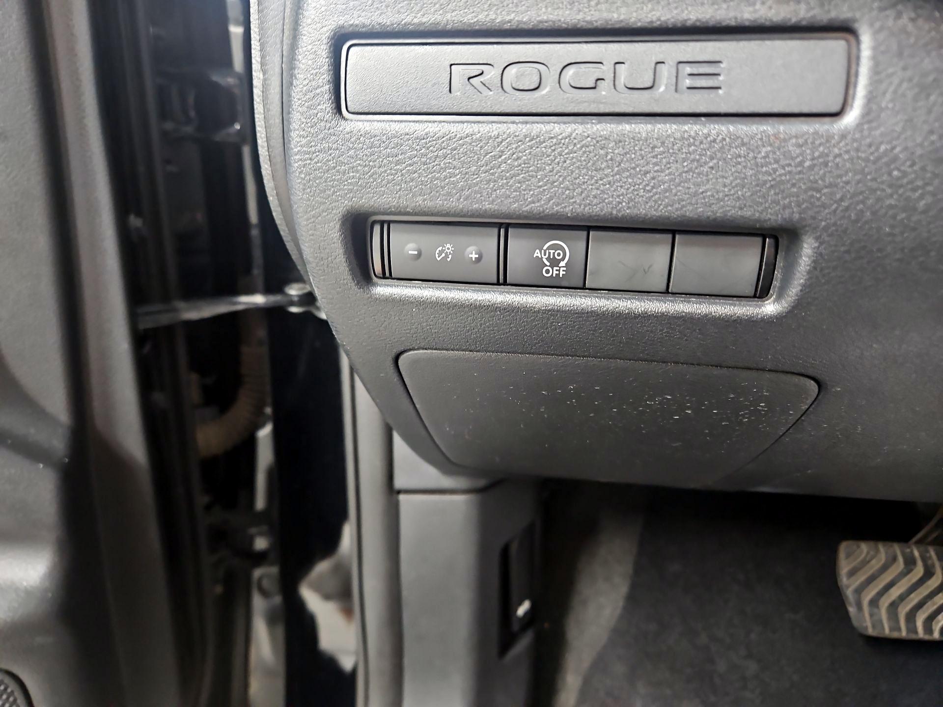 Thumbnail: 2024 Nissan Rogue - 13