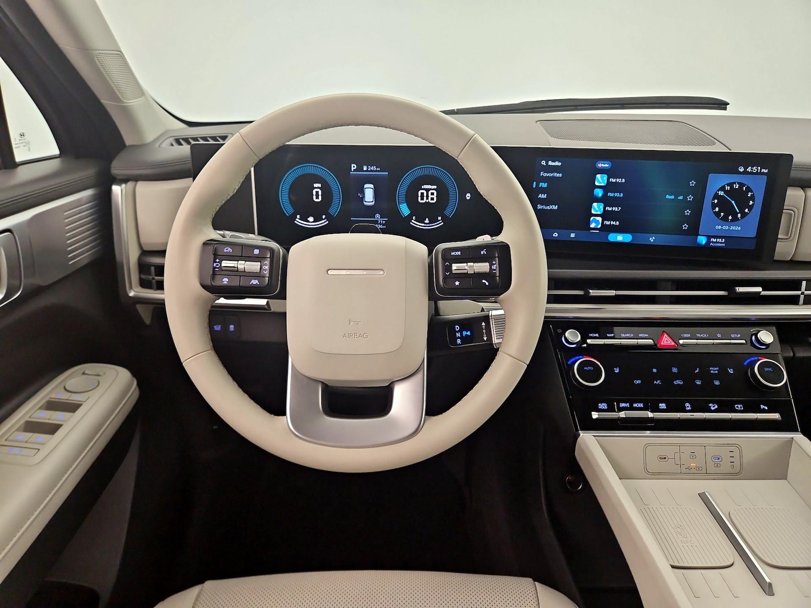 2025 Hyundai Santa Fe SEL - Photo 11