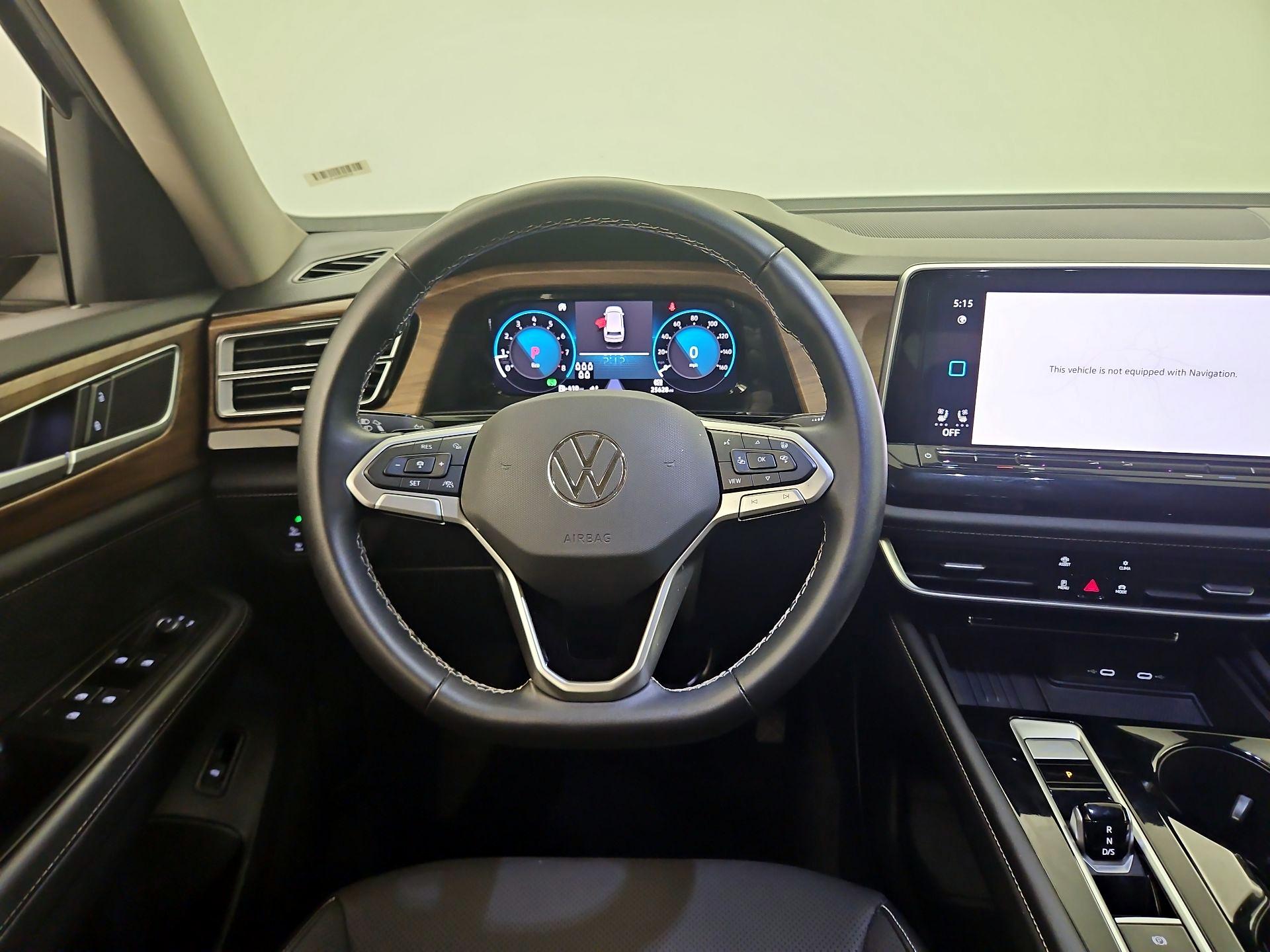 Thumbnail: 2025 Volkswagen Atlas - 10