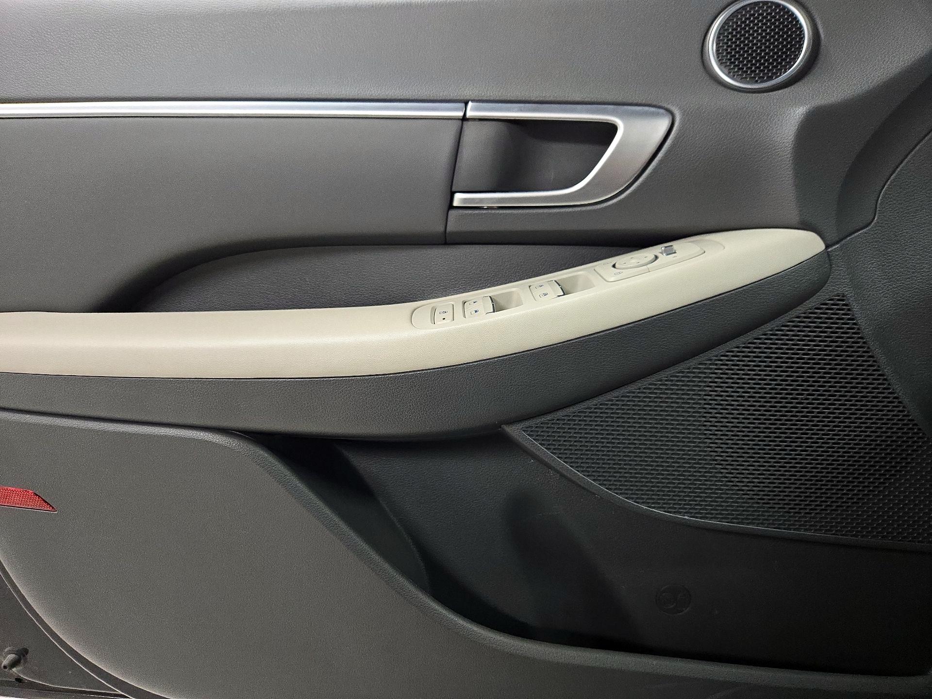 Thumbnail: 2024 Hyundai Sonata - 12