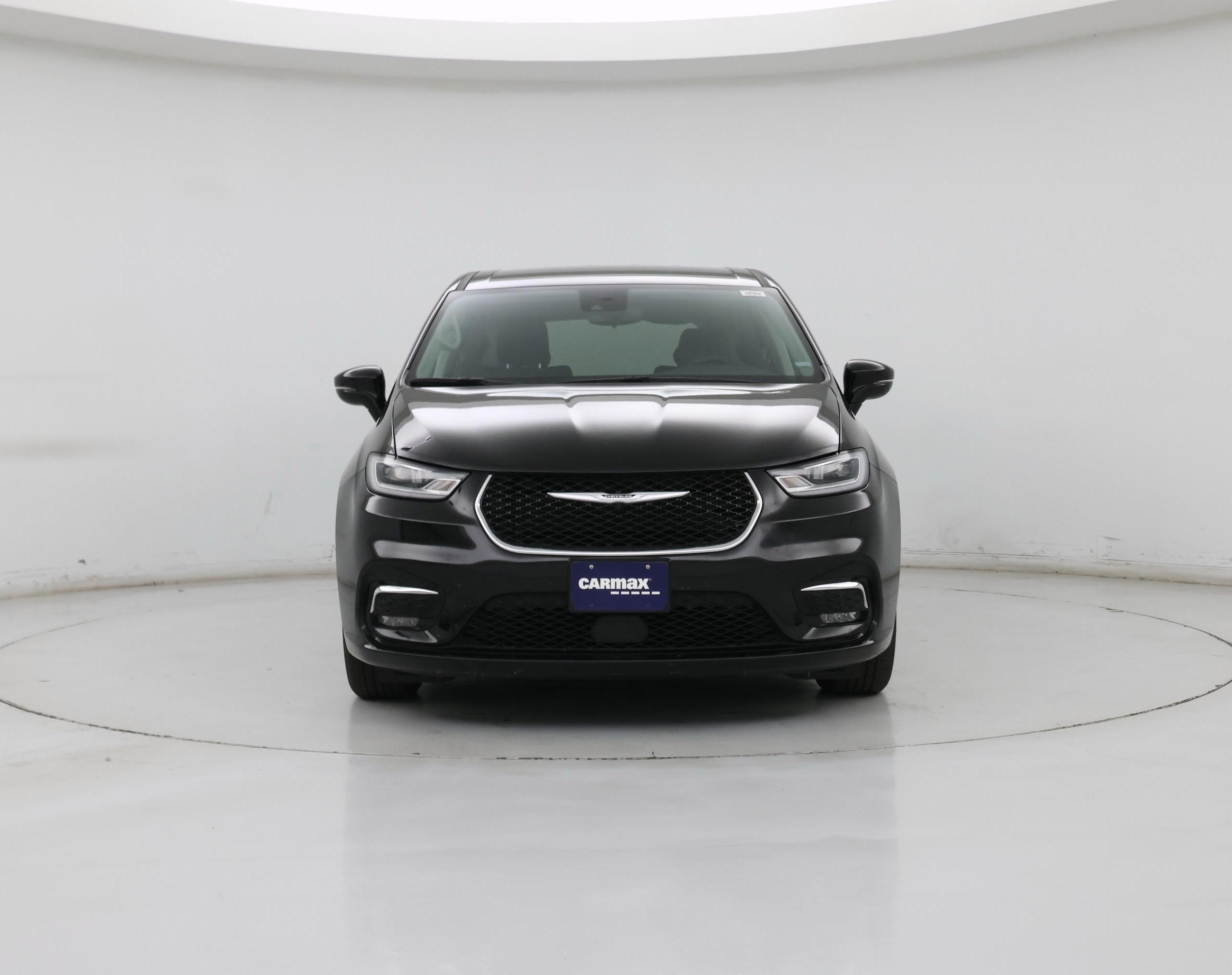 Thumbnail: 2024 Chrysler Pacifica - 5