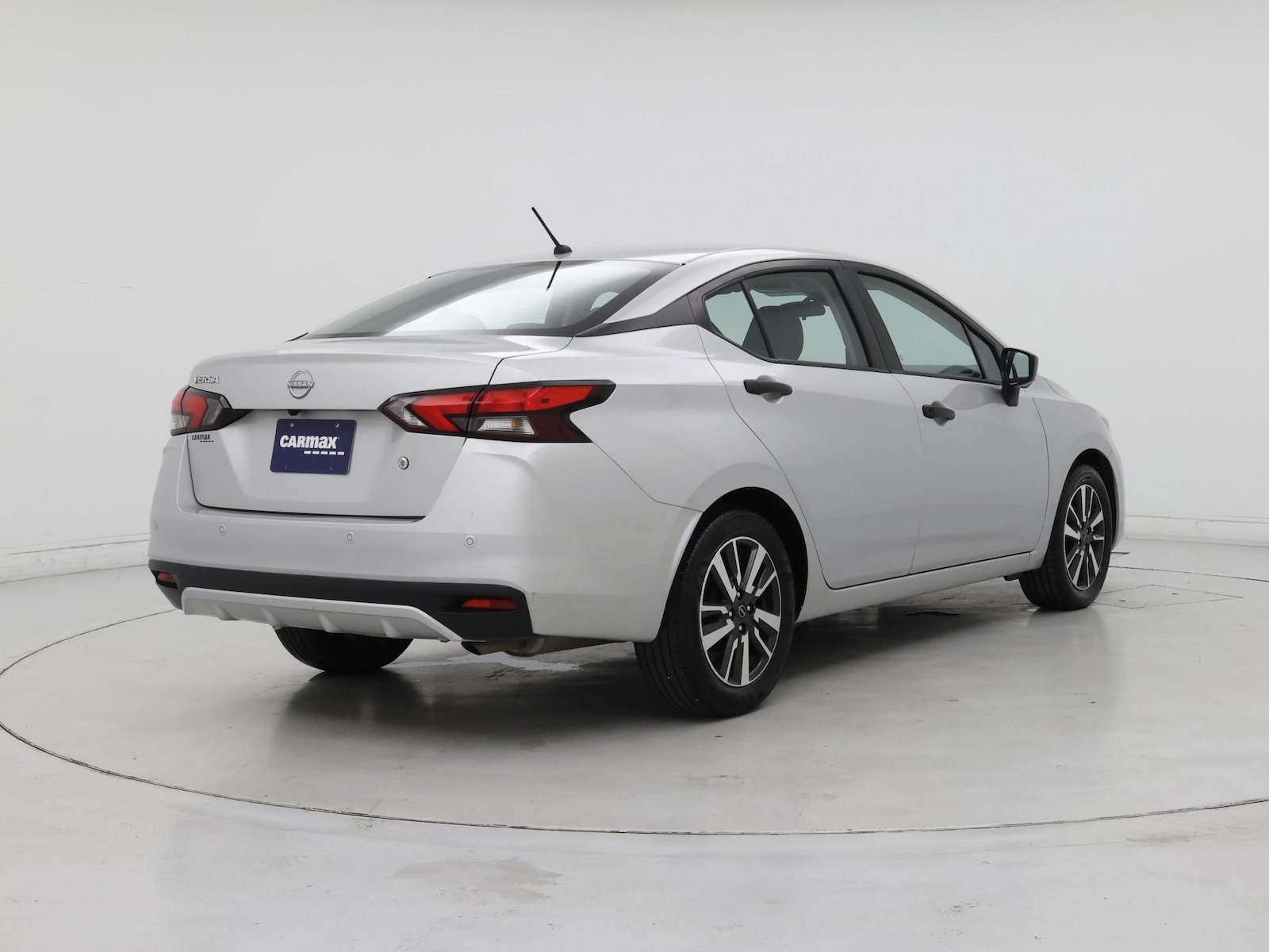 2024 Nissan Versa Sedan S - Photo 9