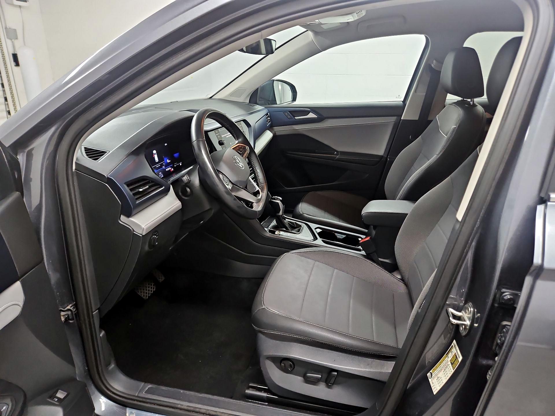 Thumbnail: 2024 Volkswagen Taos - 11