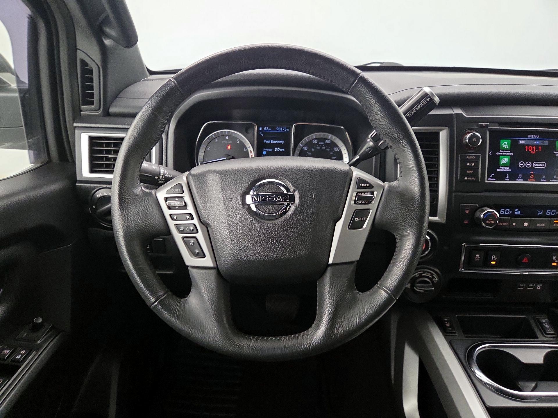 Thumbnail: 2019 Nissan Titan - 10