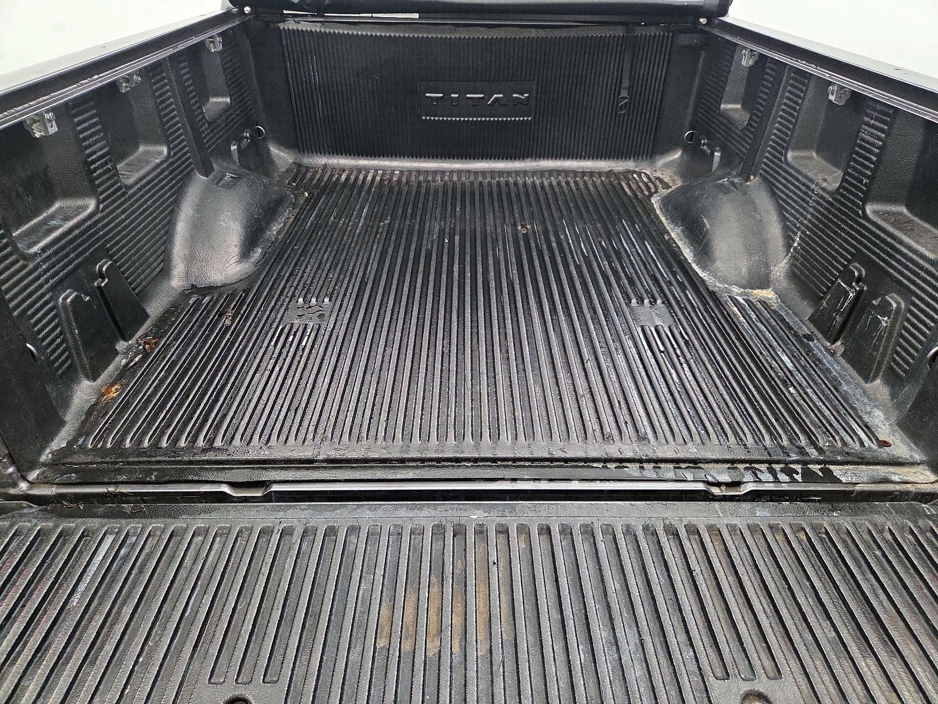 Thumbnail: 2019 Nissan Titan - 20