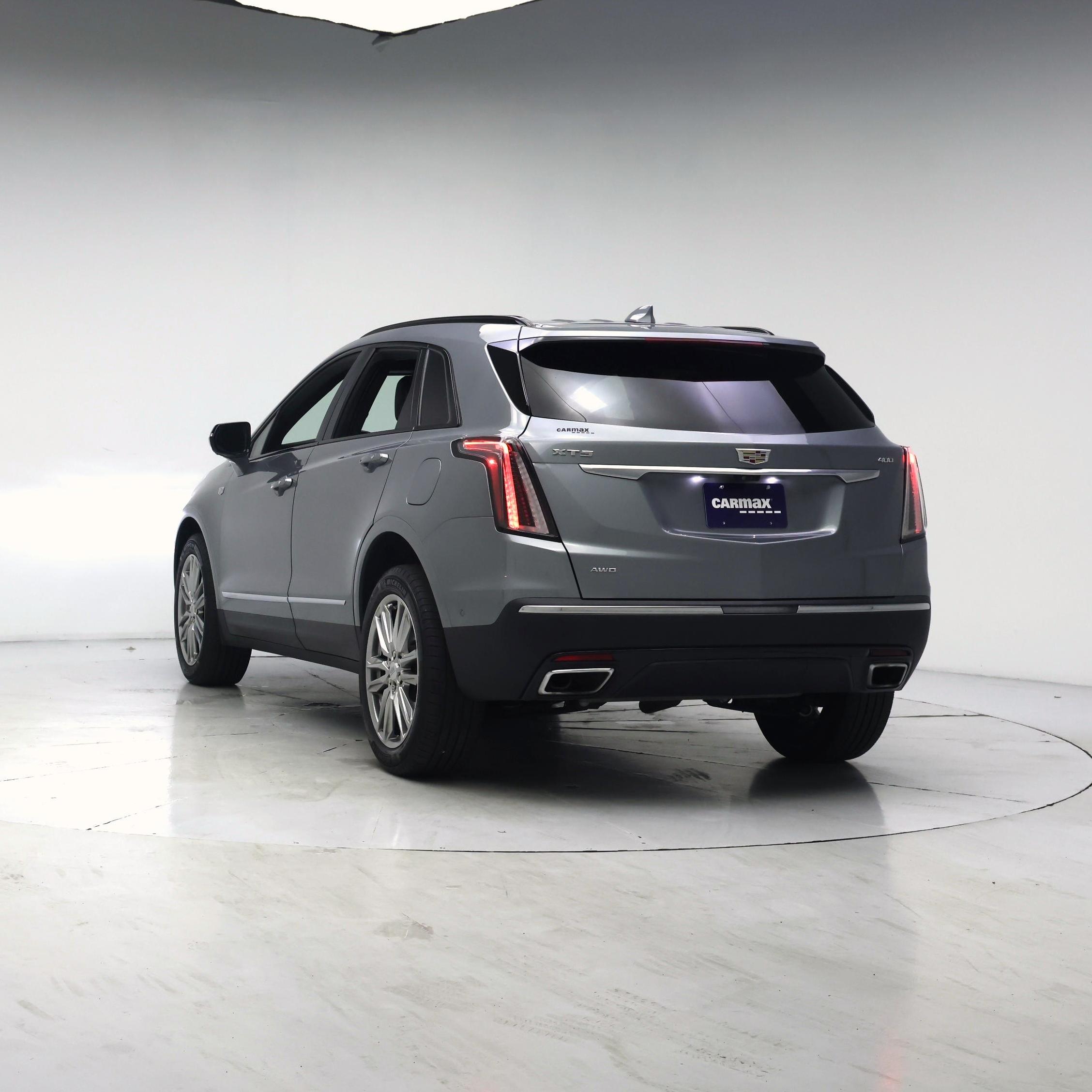 Thumbnail: 2023 Cadillac XT5 - 6