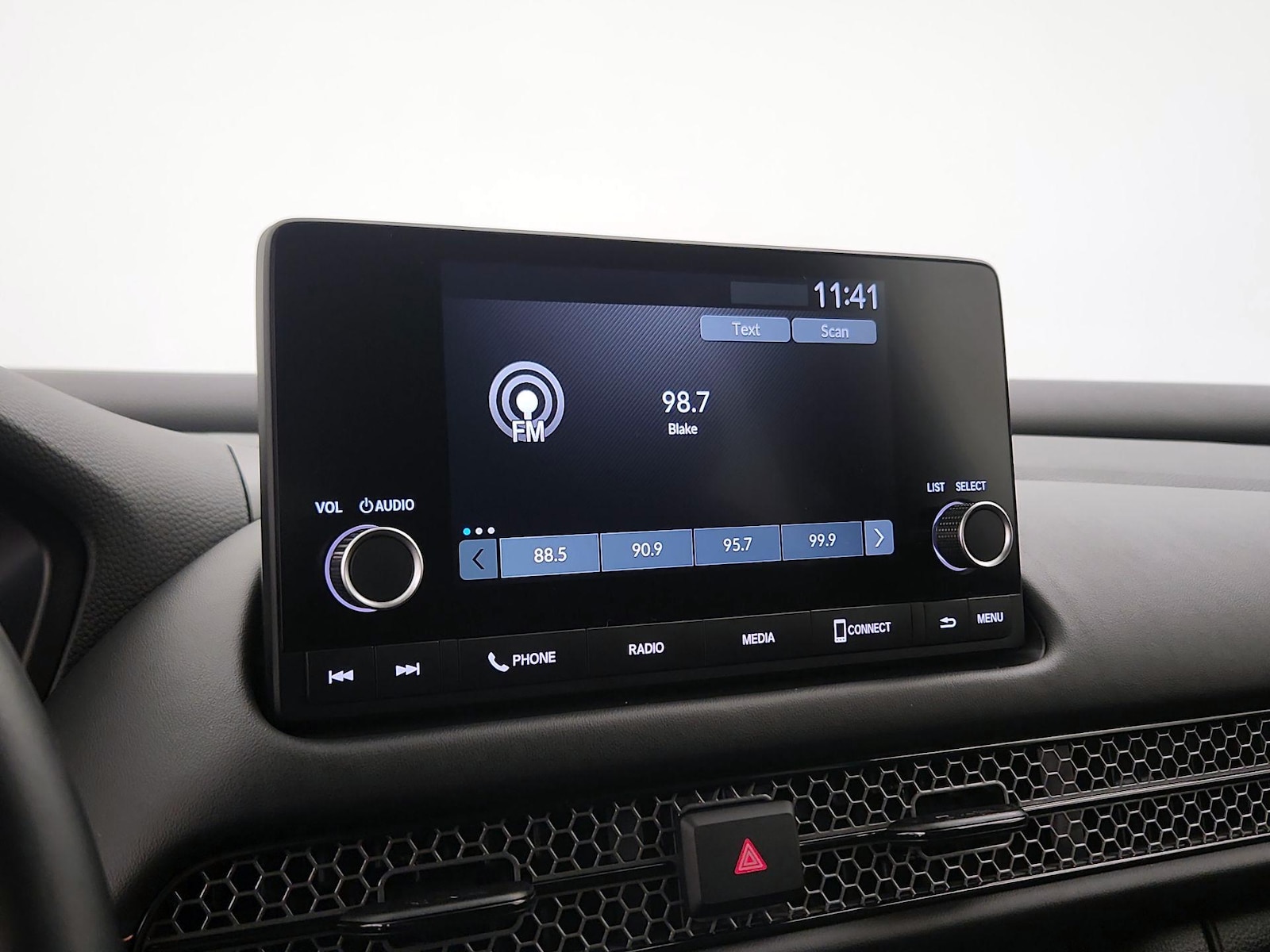 2025 Honda HR-V Sport - Photo 16