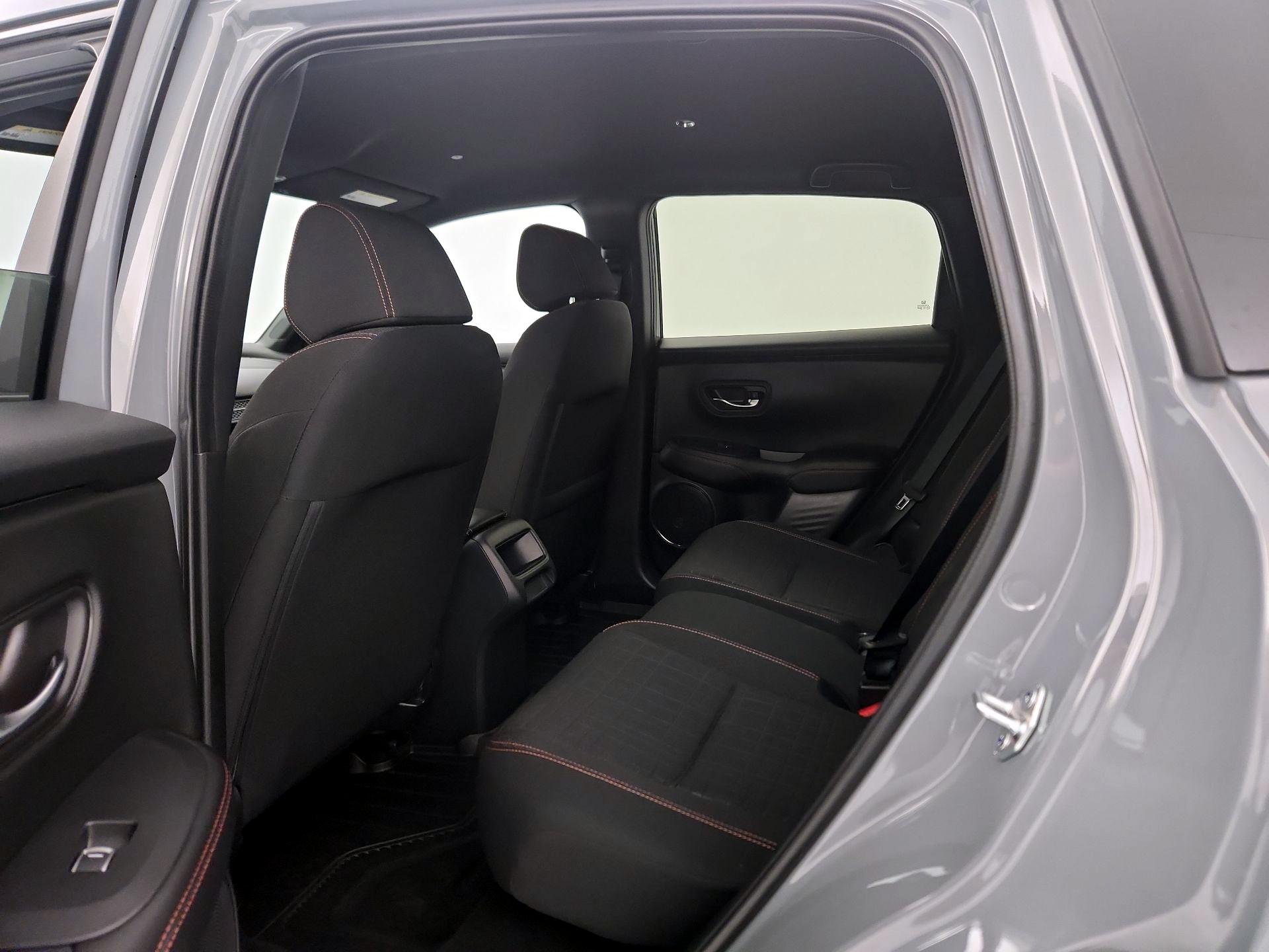 Thumbnail: 2025 Honda HR-V - 18