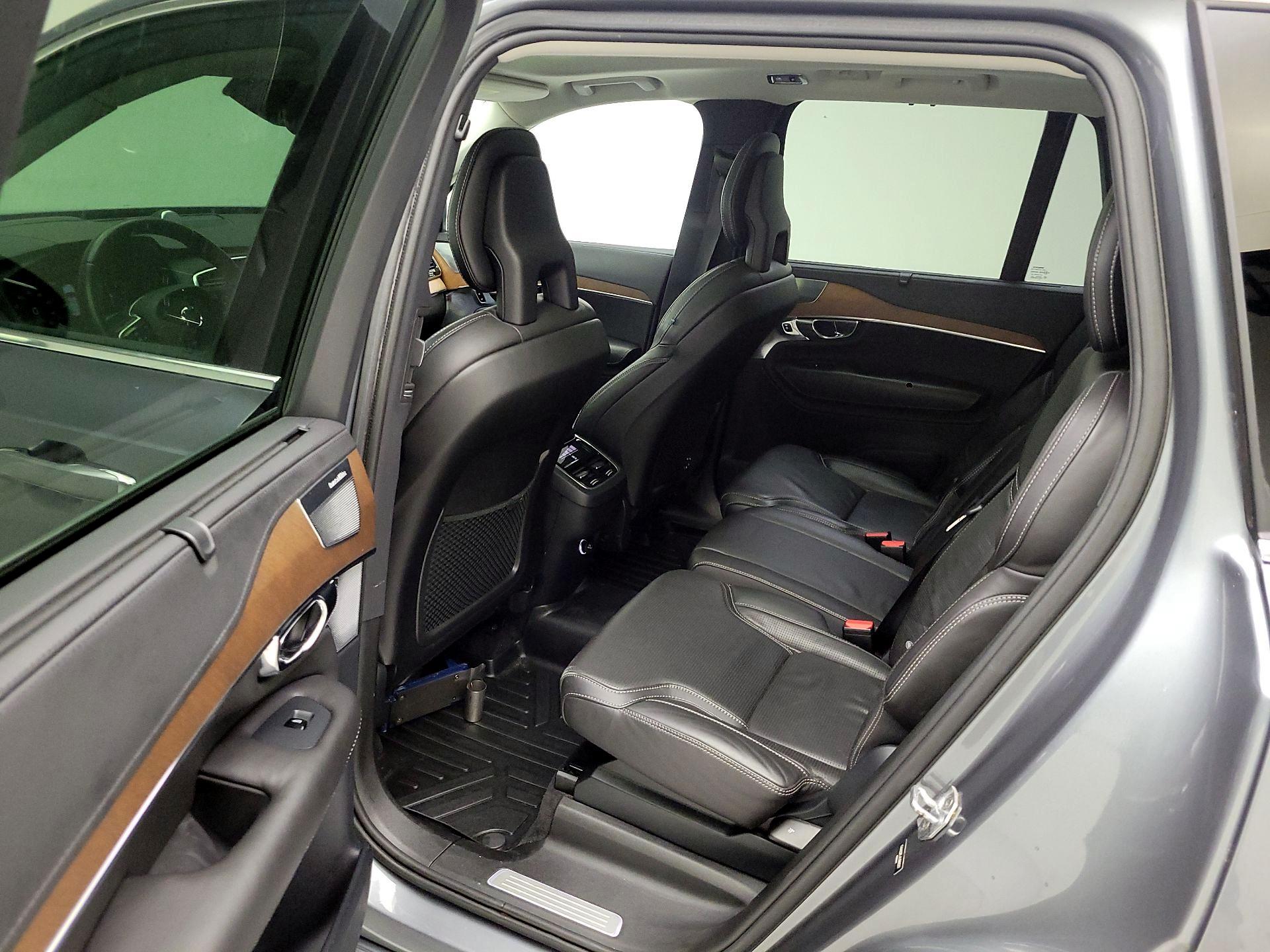 Thumbnail: 2016 Volvo XC90 - 20
