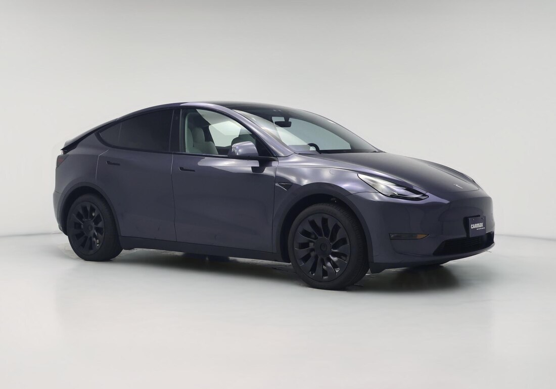 2023 Tesla Model Y Long Range All-Wheel Drive in Gray — CarMax photo