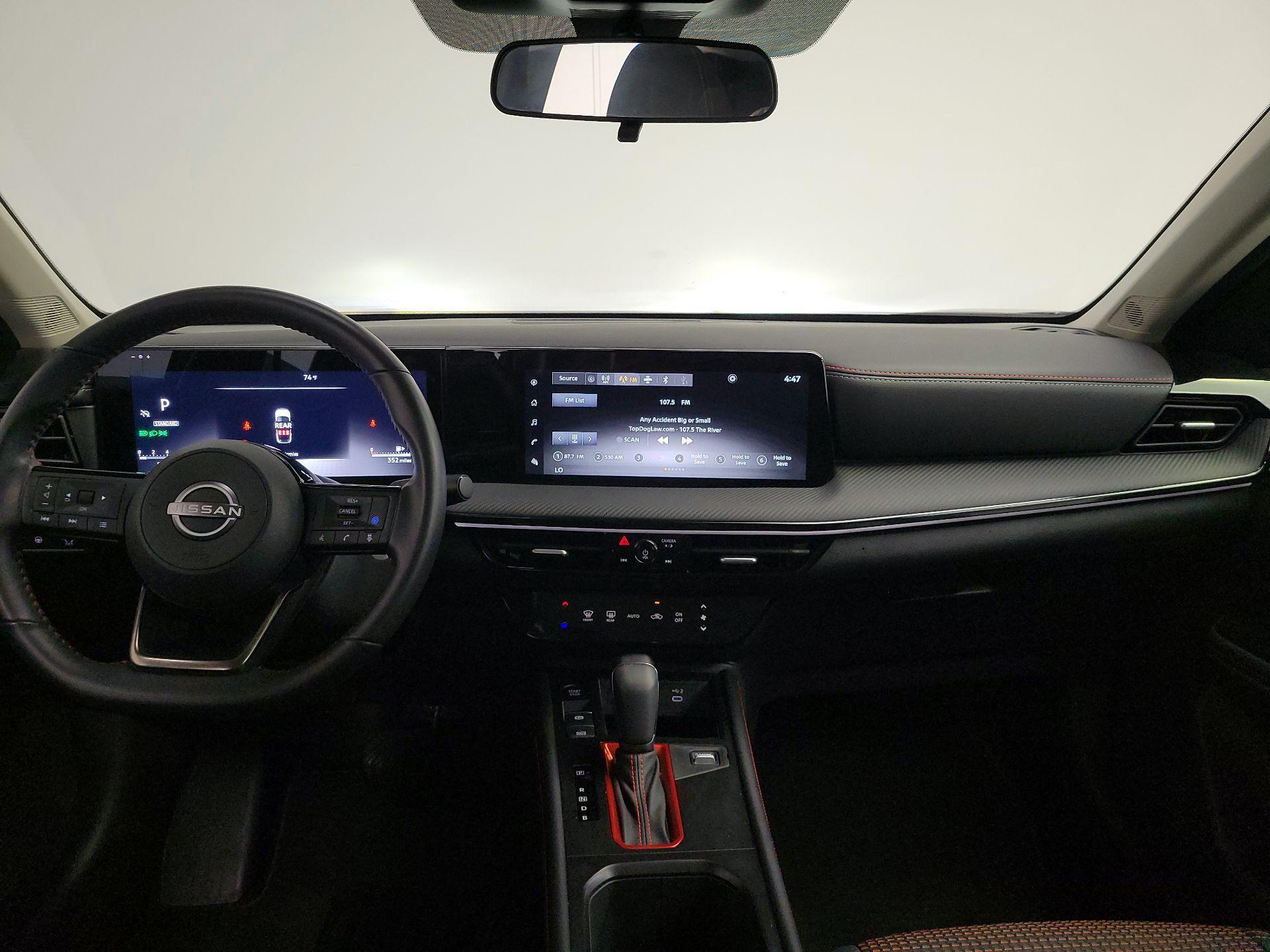 Thumbnail: 2025 Nissan Kicks - 9