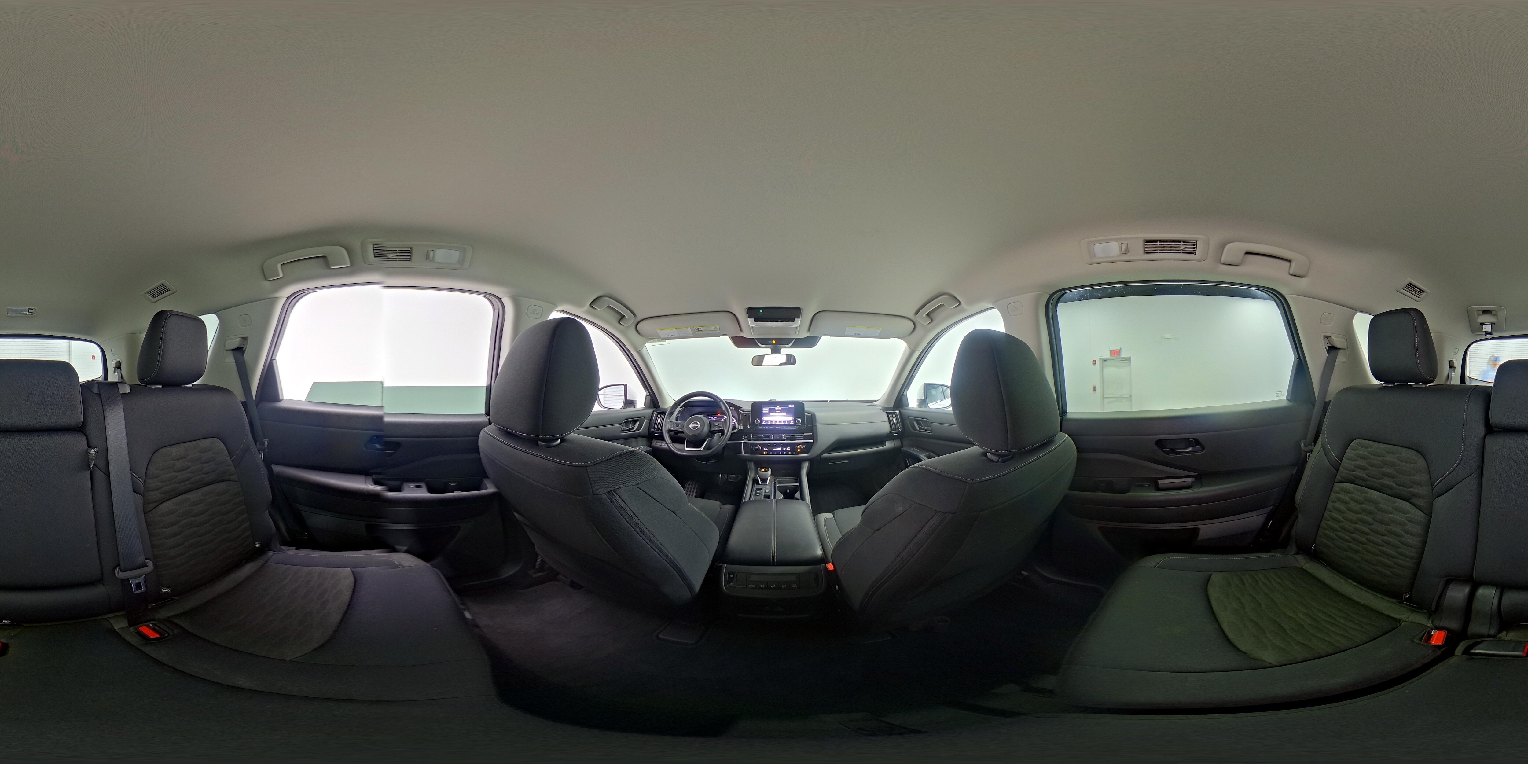 2025 Nissan Pathfinder SV - Photo 27