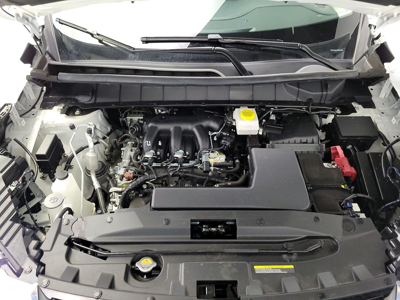 2025 Nissan Pathfinder SV - Photo 24