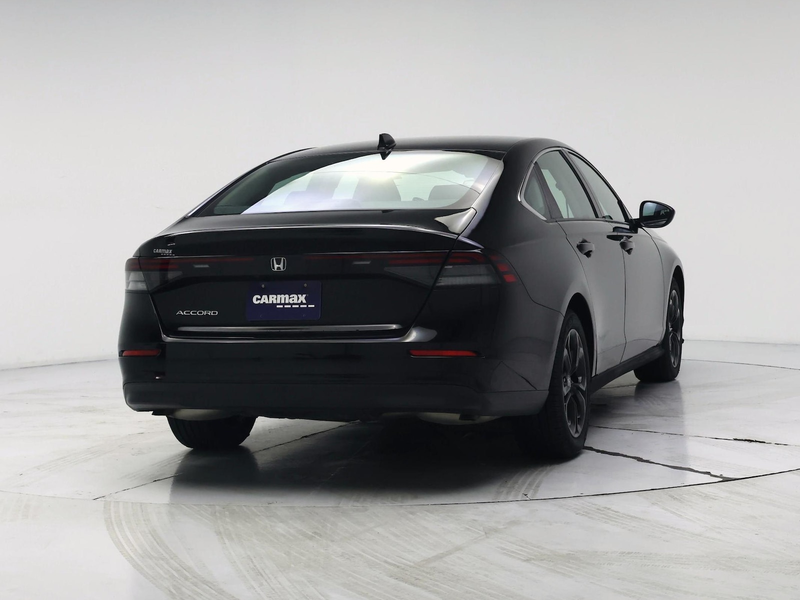 2023 Honda Accord EX - Photo 9