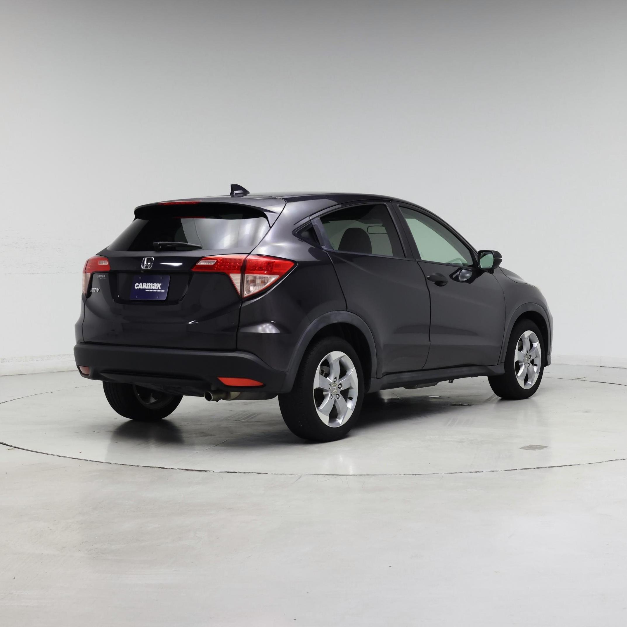 Thumbnail: 2017 Honda HR-V - 8