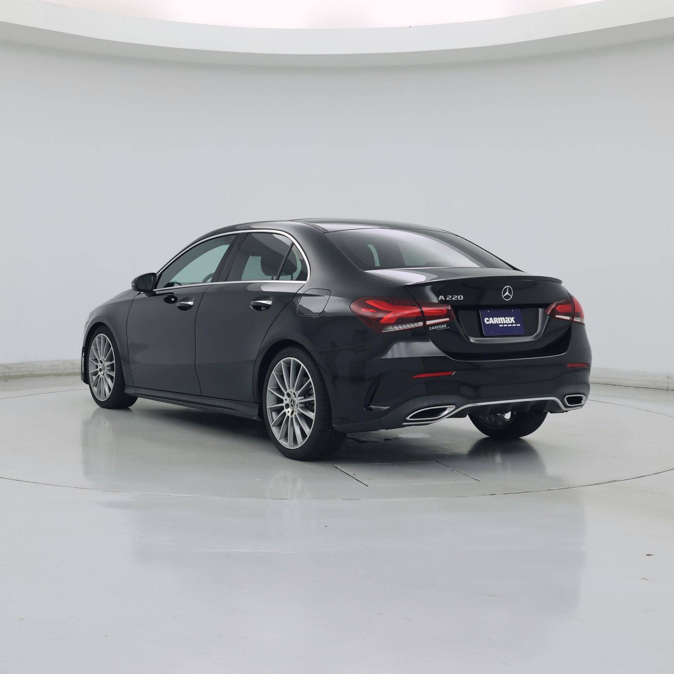 Thumbnail: 2022 Mercedes-Benz A-Class - 2