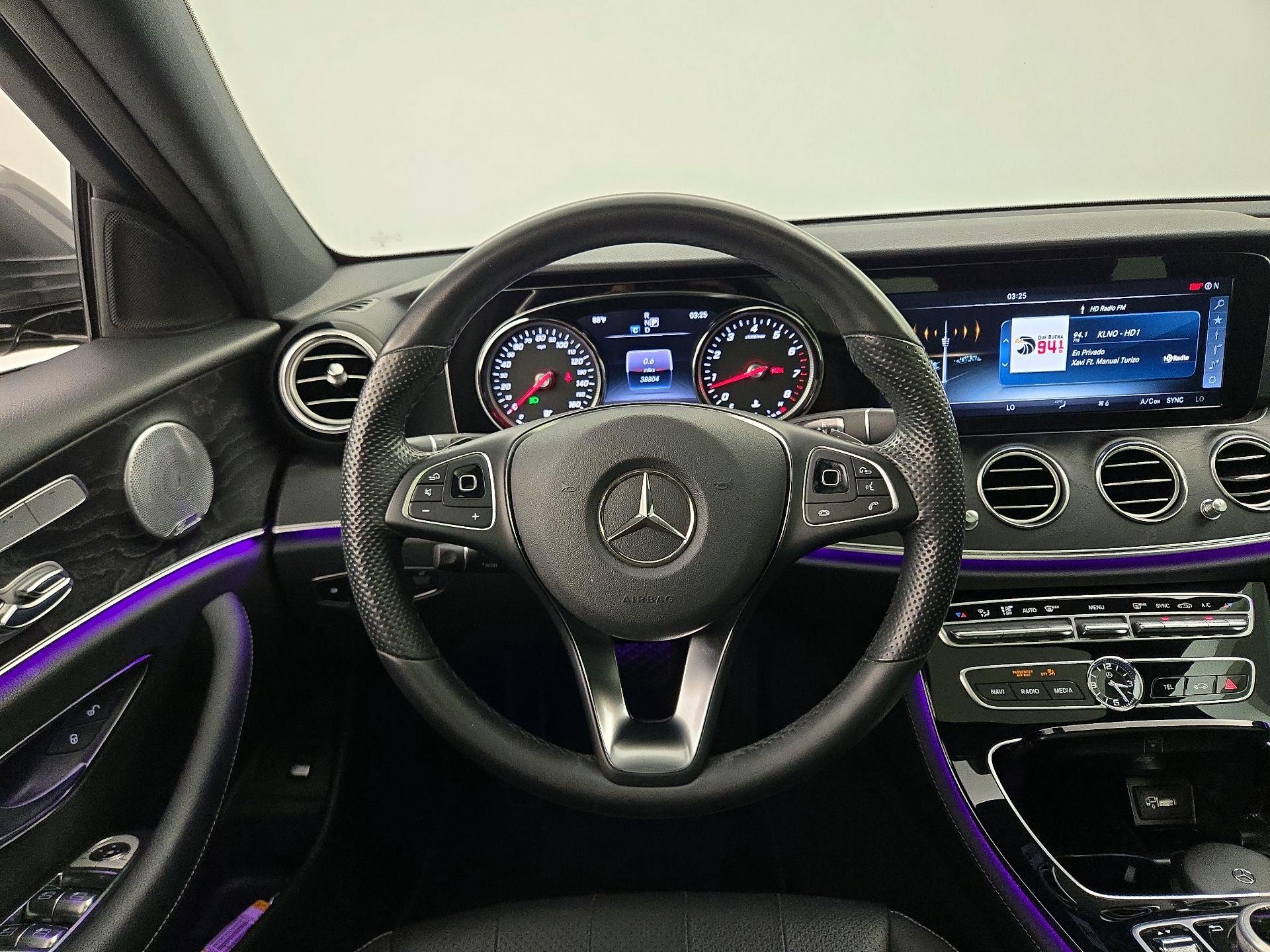 Thumbnail: 2017 Mercedes-Benz E-Class - 10