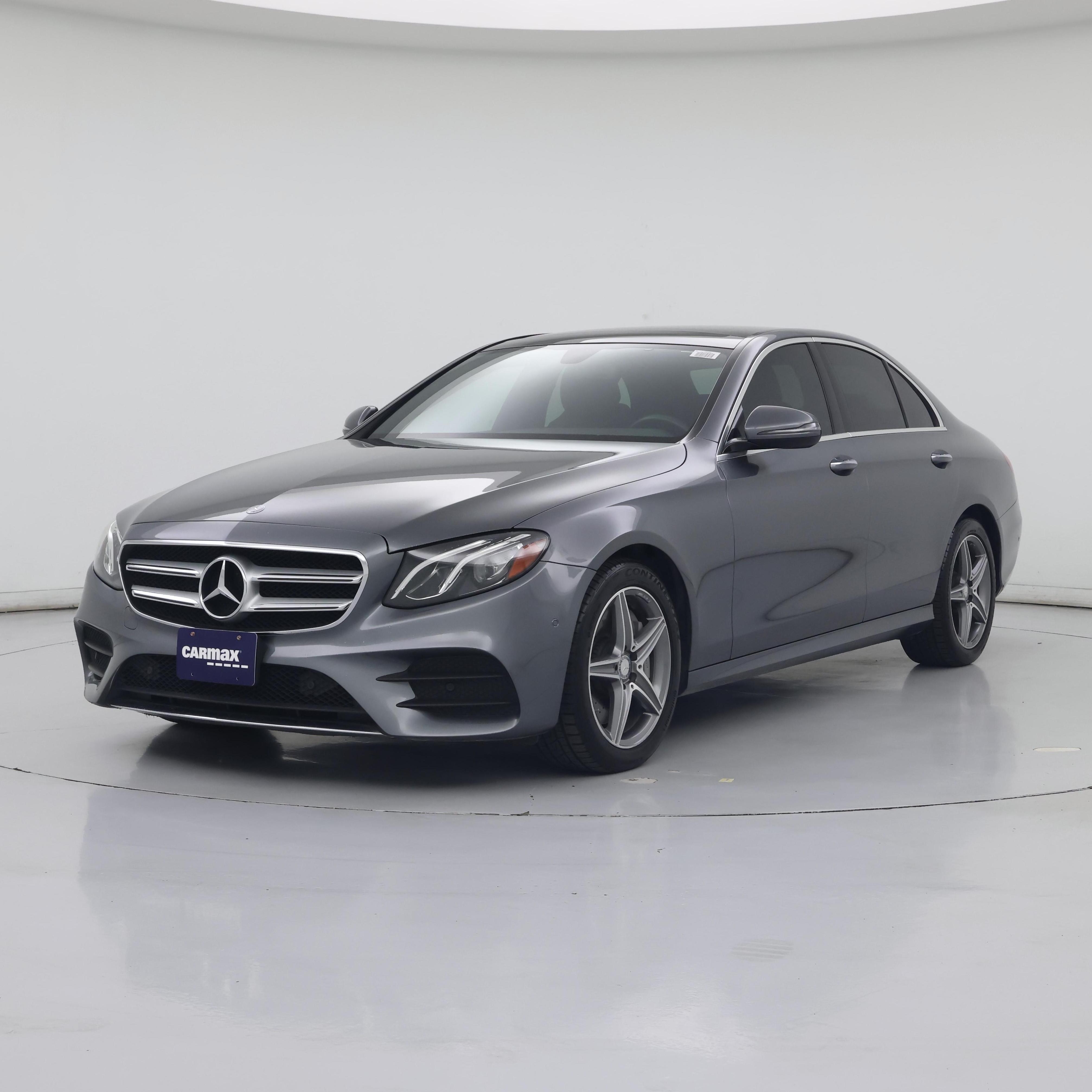Thumbnail: 2017 Mercedes-Benz E-Class - 4
