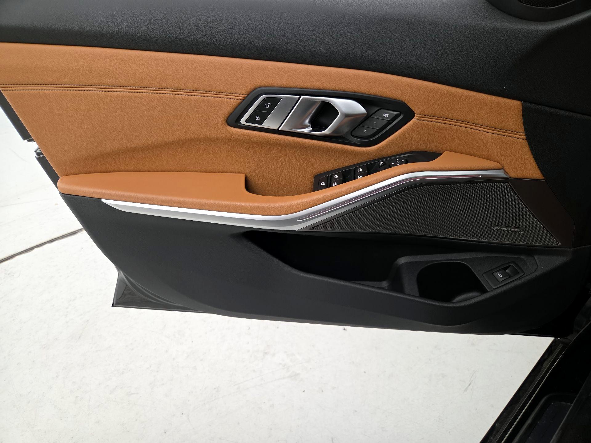 Thumbnail: 2021 BMW 3 Series - 12
