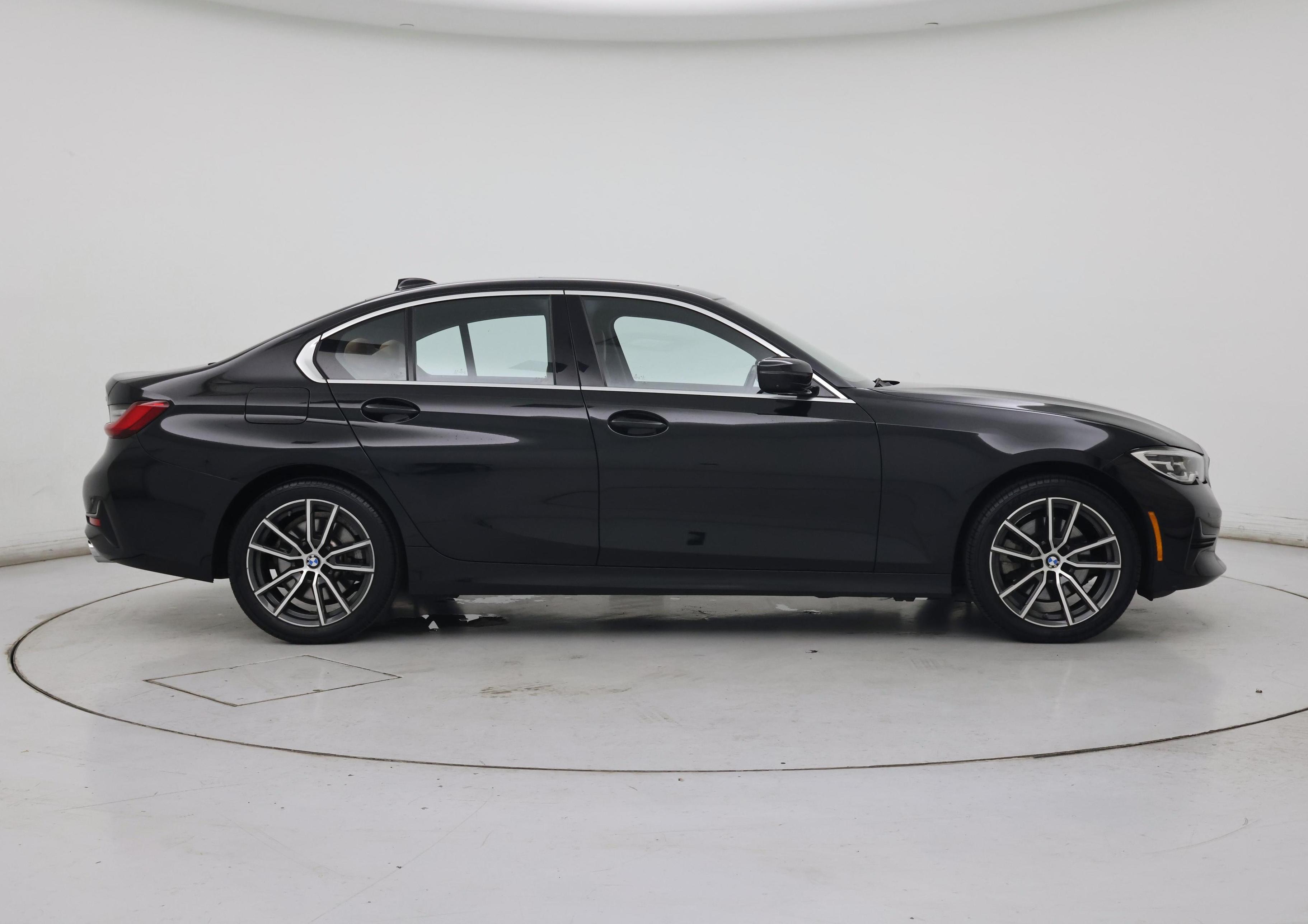 Thumbnail: 2021 BMW 3 Series - 7