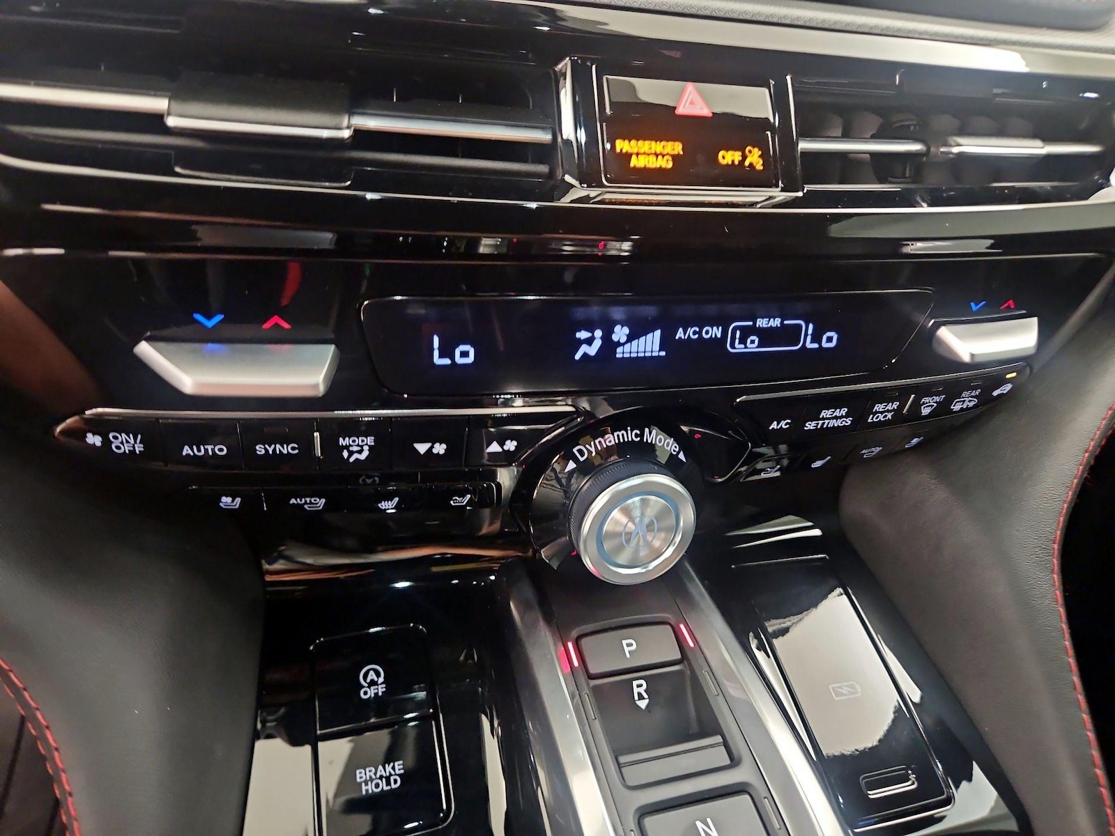 2026 Acura MDX A-spec w/Advance Package - Photo 16