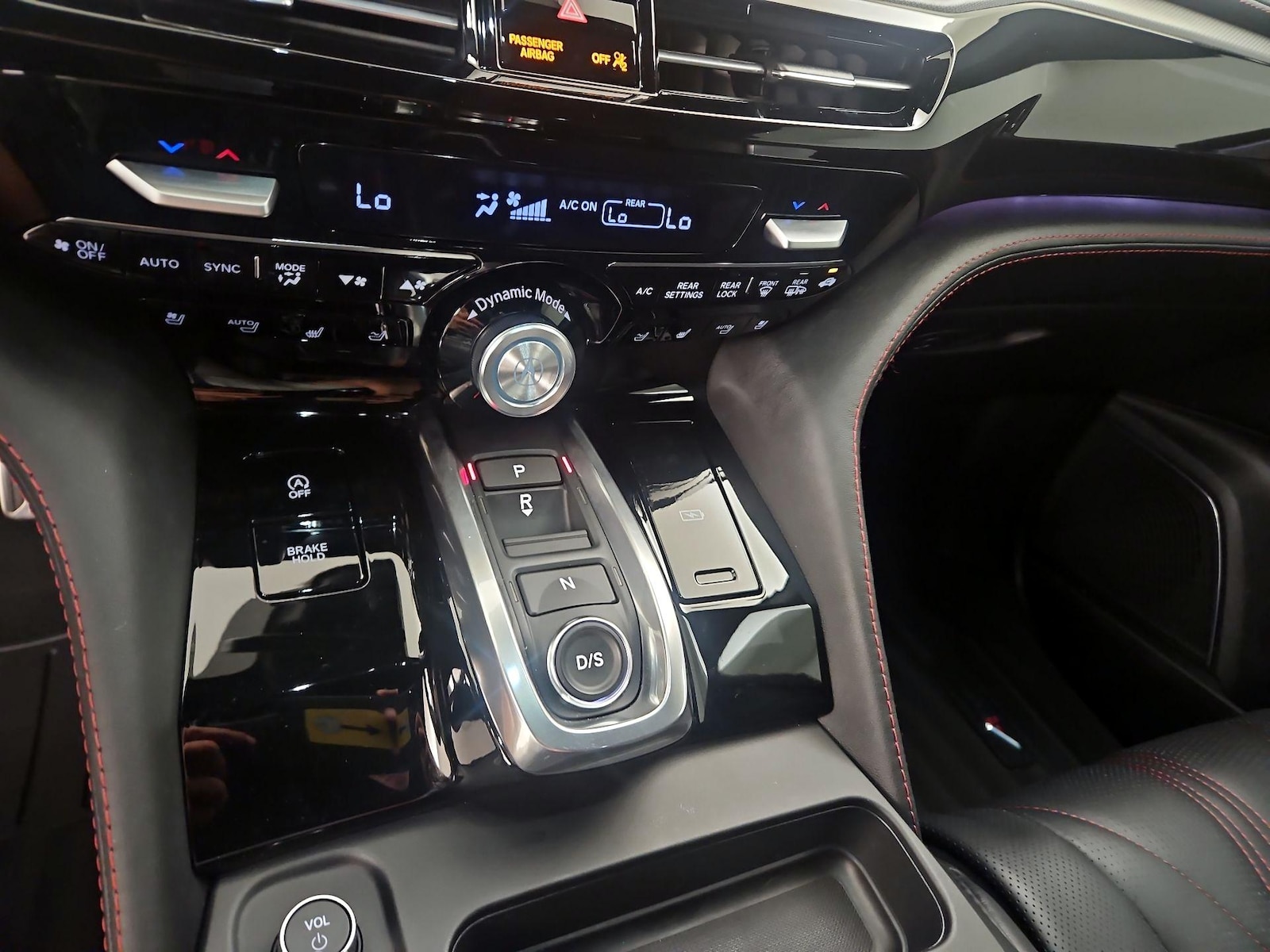 2026 Acura MDX A-spec w/Advance Package - Photo 17