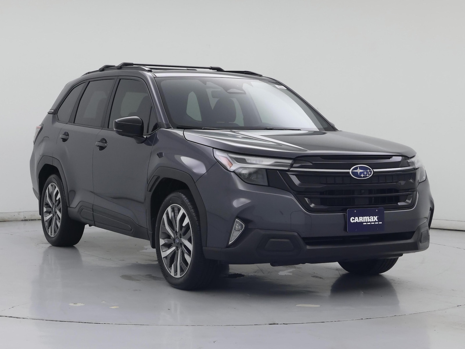 2025 Subaru Forester Touring - Photo 2