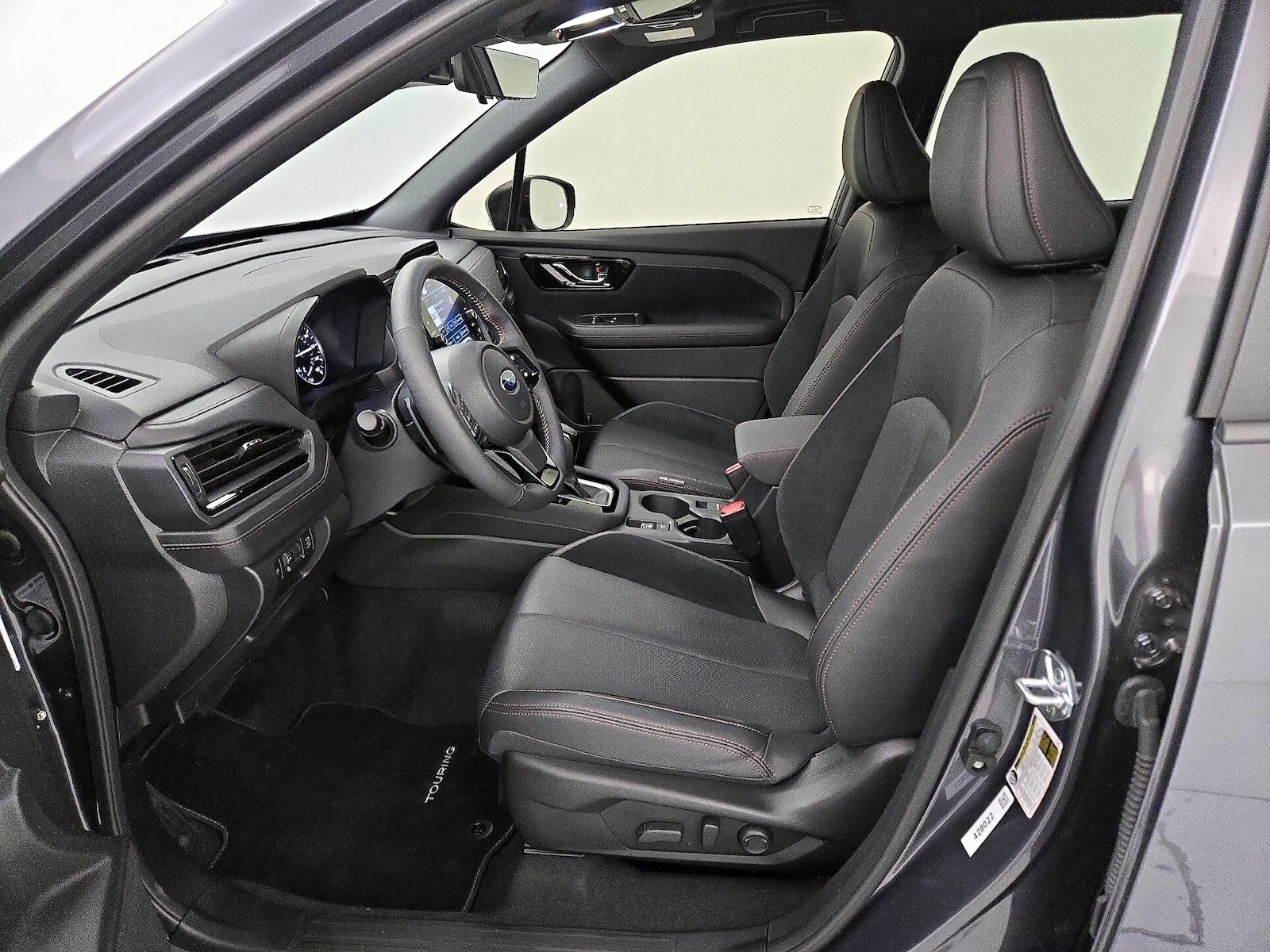 2025 Subaru Forester Touring - Photo 12