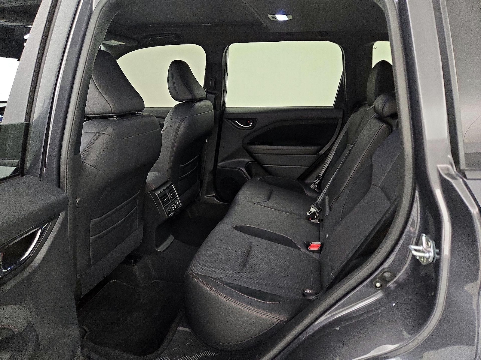 2025 Subaru Forester Touring - Photo 22