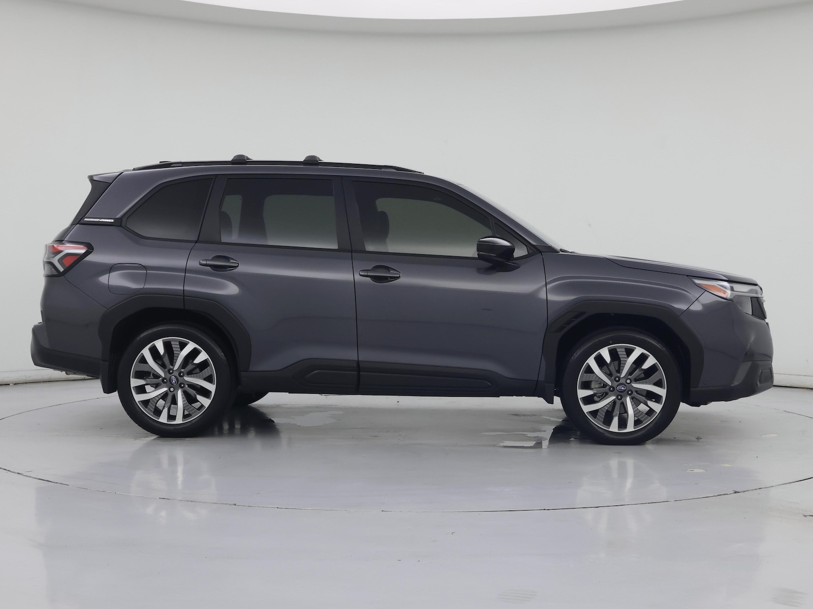 2025 Subaru Forester Touring - Photo 8