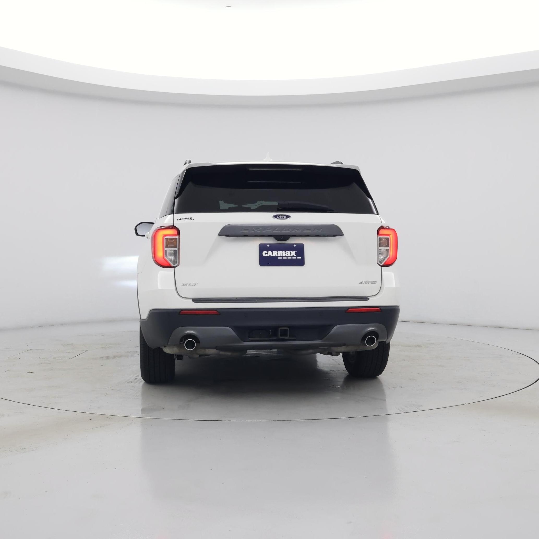 Thumbnail: 2022 Ford Explorer - 6