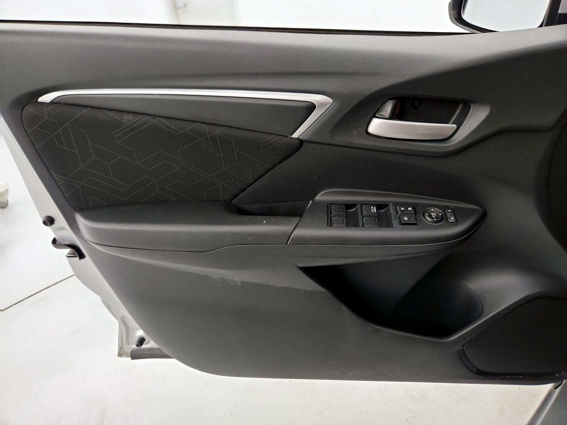 Thumbnail: 2015 Honda Fit - 12